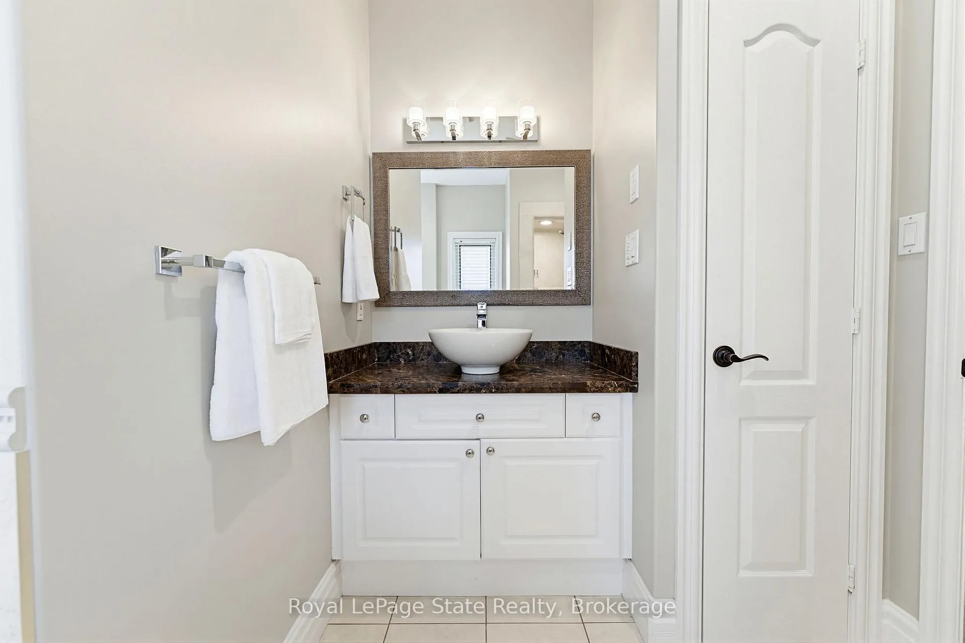 Photo 27 of 20 Savona Crescent, Hamilton, Rural Flamborough — HOMEH