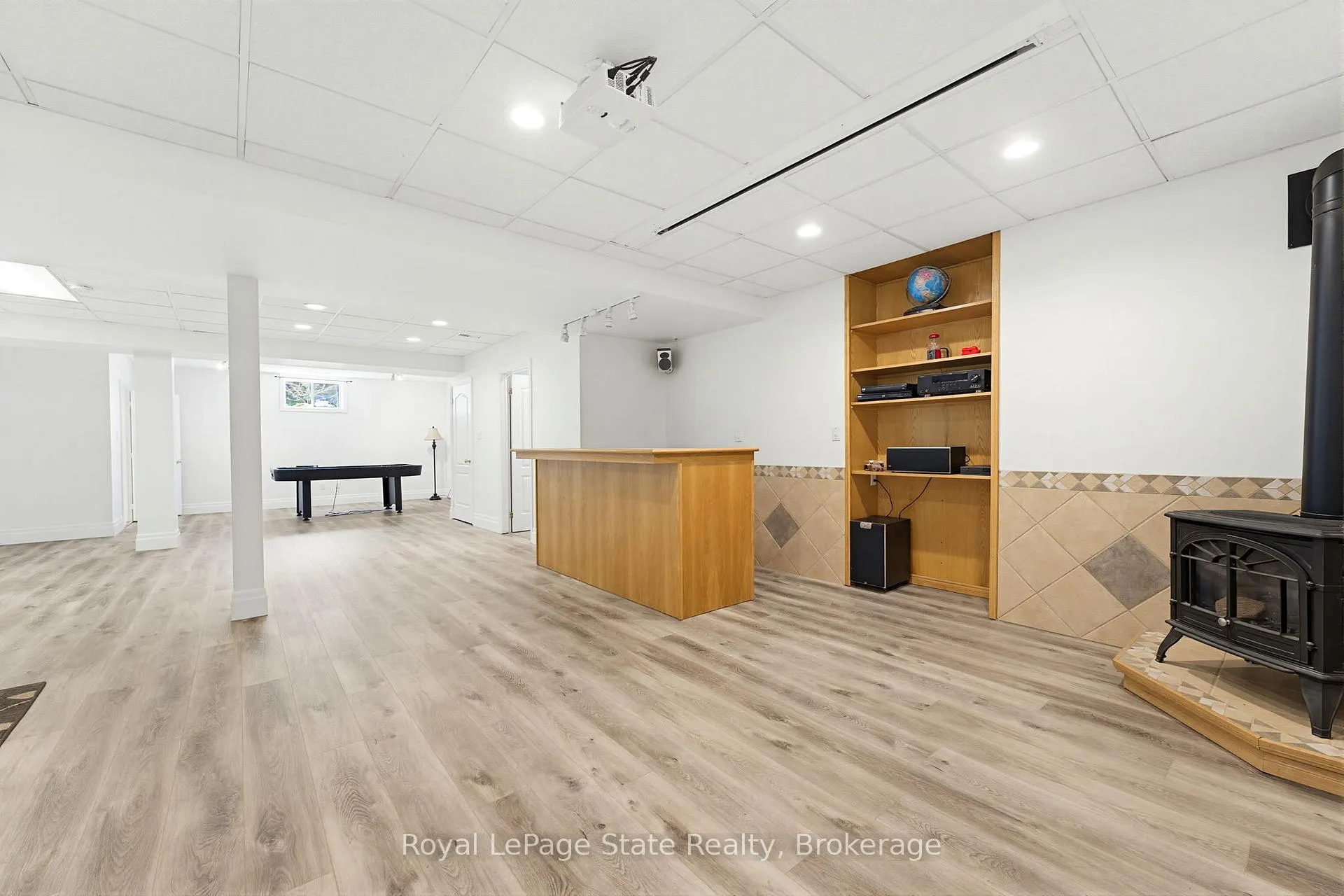 Photo 36 of 20 Savona Crescent, Hamilton, Rural Flamborough — HOMEH
