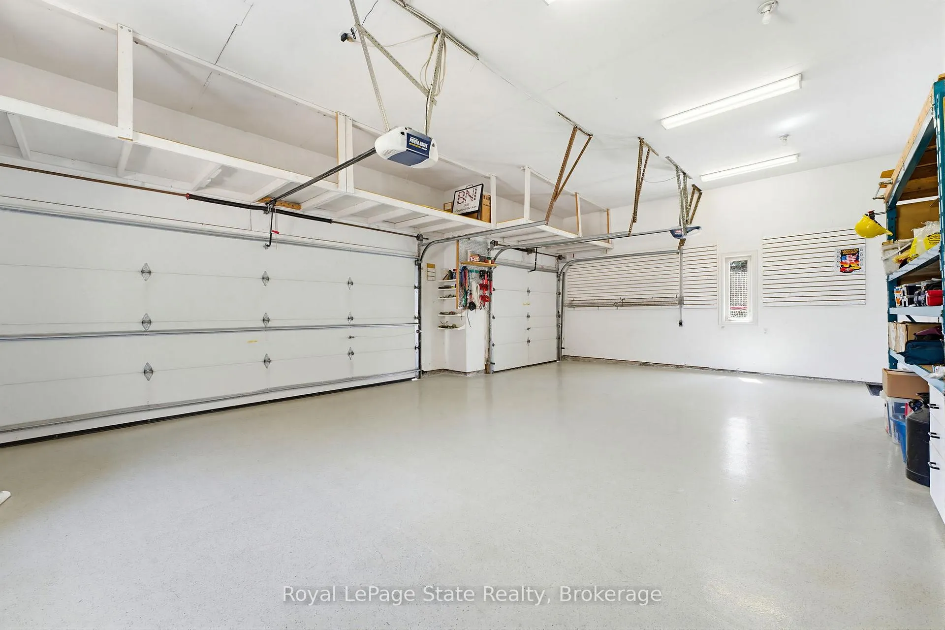 Photo 41 of 20 Savona Crescent, Hamilton, Rural Flamborough — HOMEH