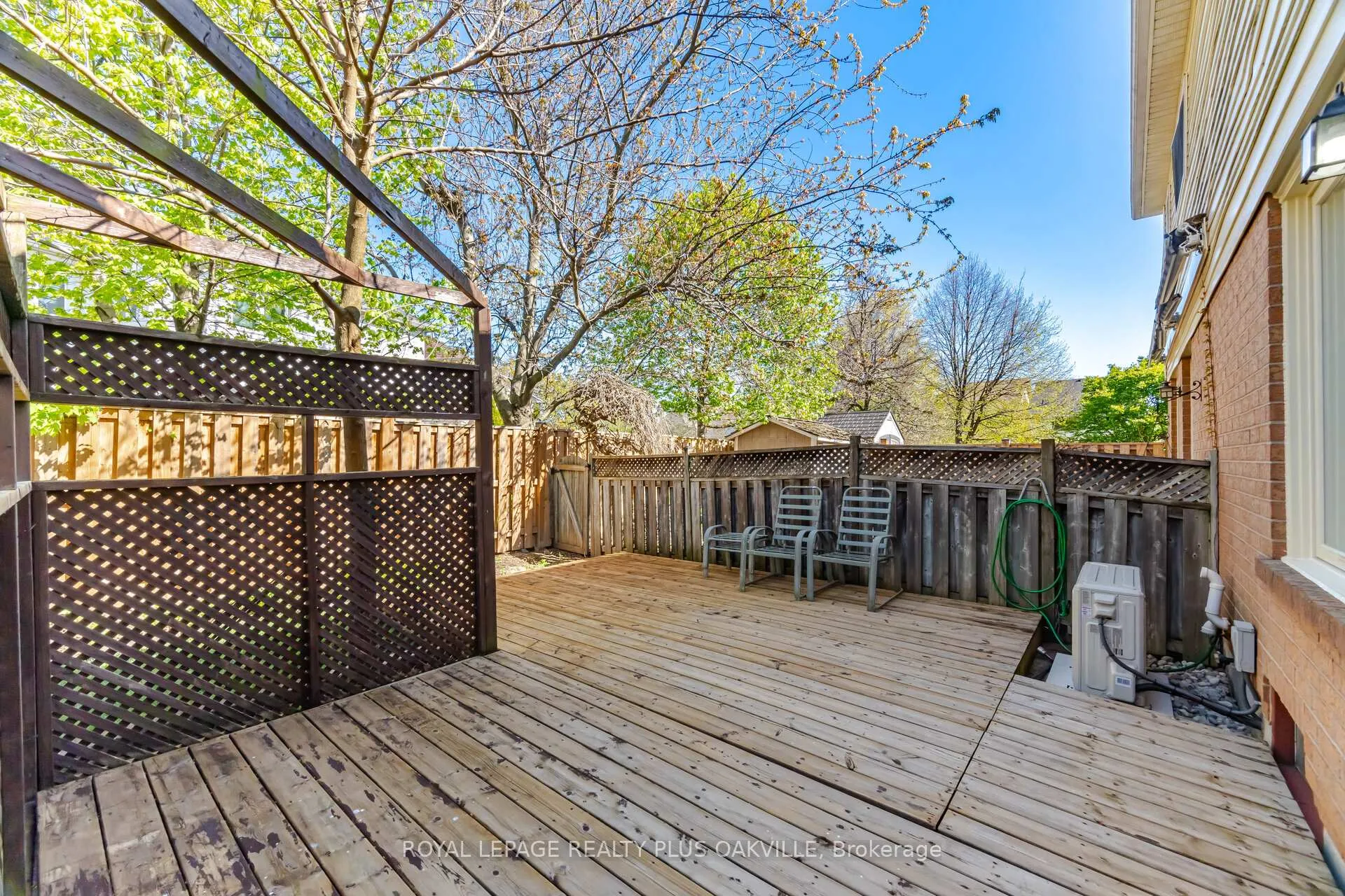 Photo 44 of 38 Houndtrail Drive, Hamilton, Waterdown — HOMEH