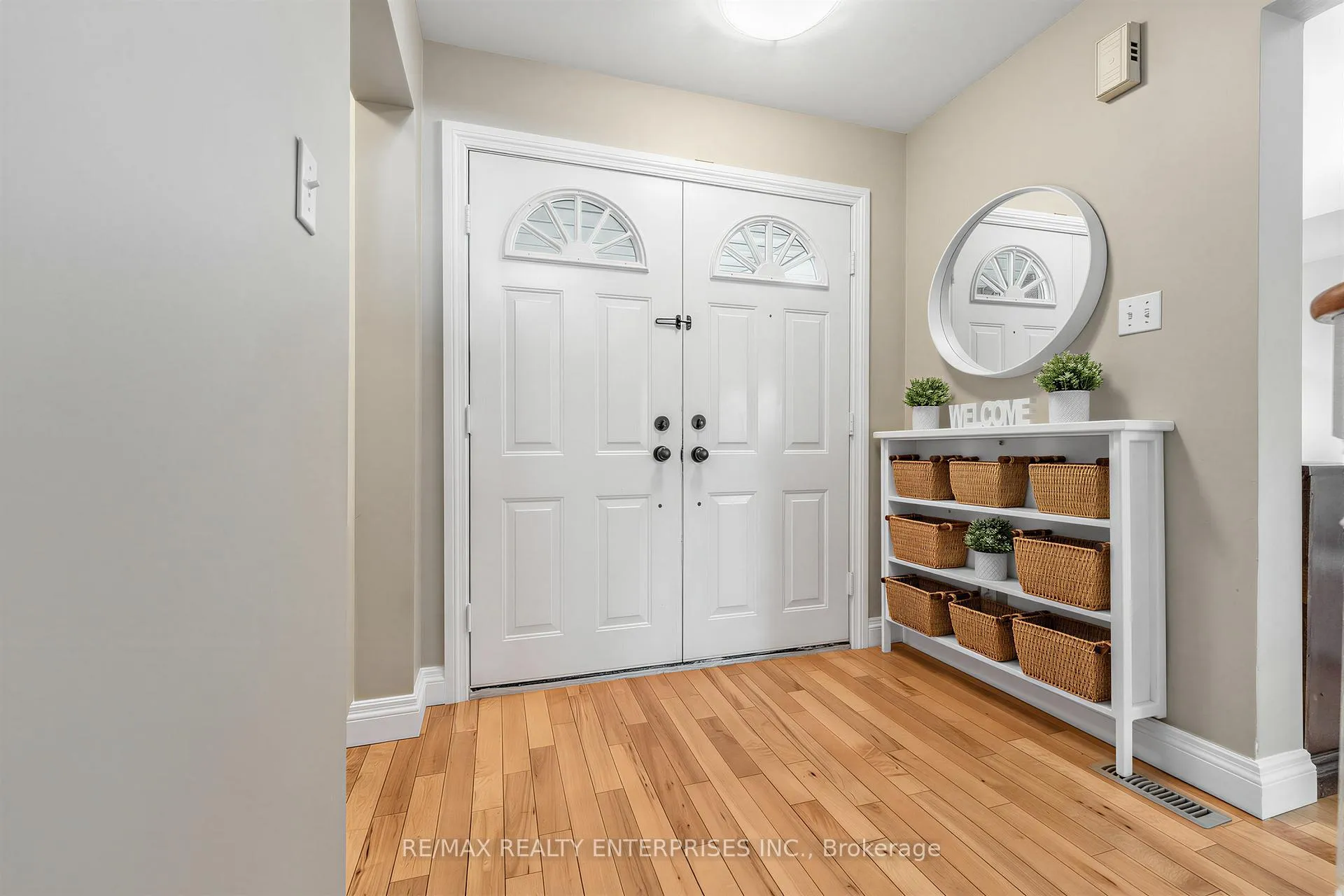 Photo 5 of 41 Killaloe Crescent, Halton Hills, Georgetown — HOMEH