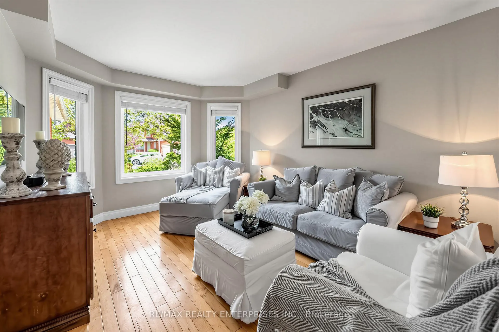 Photo 6 of 41 Killaloe Crescent, Halton Hills, Georgetown — HOMEH