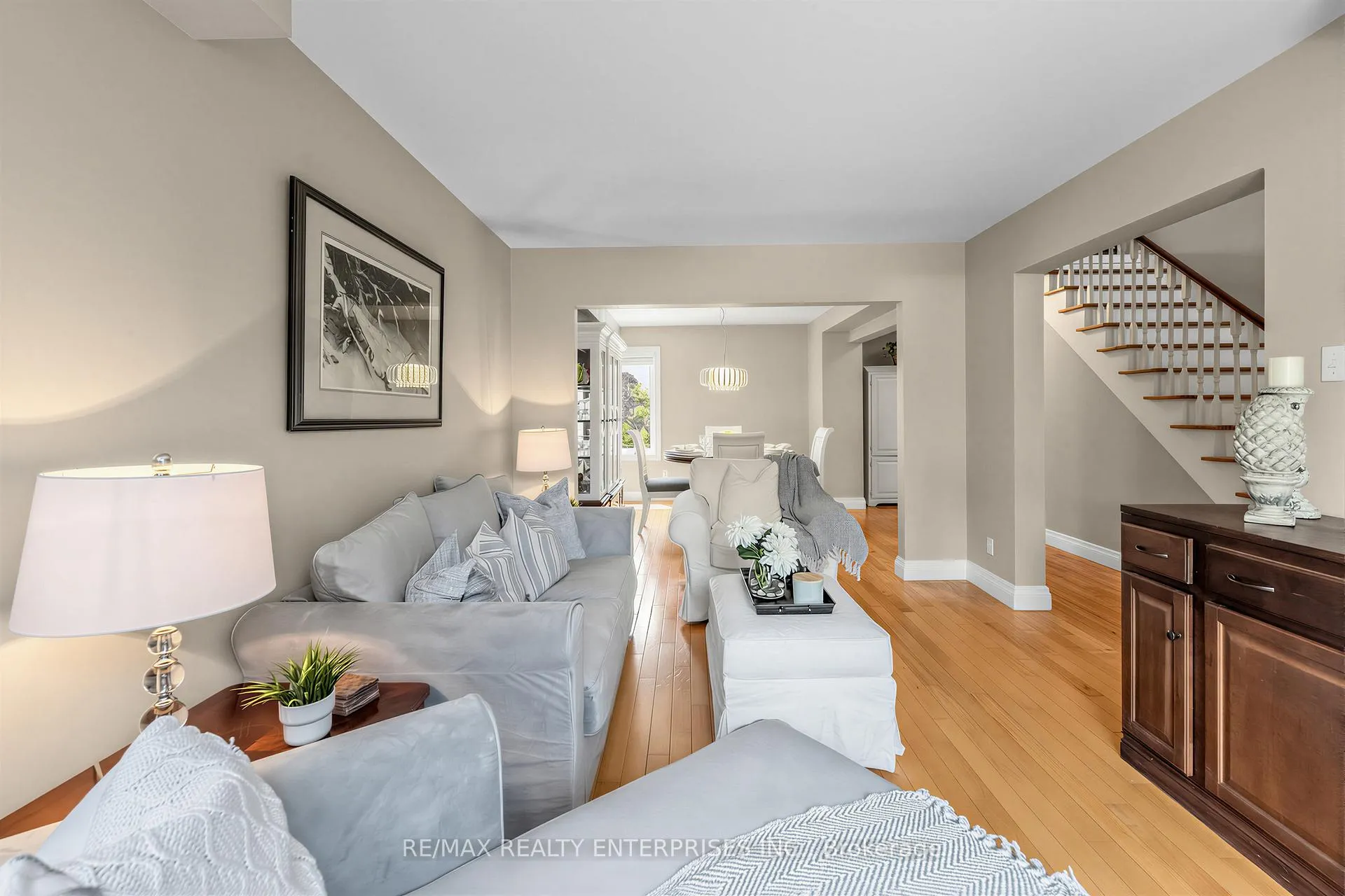 Photo 7 of 41 Killaloe Crescent, Halton Hills, Georgetown — HOMEH