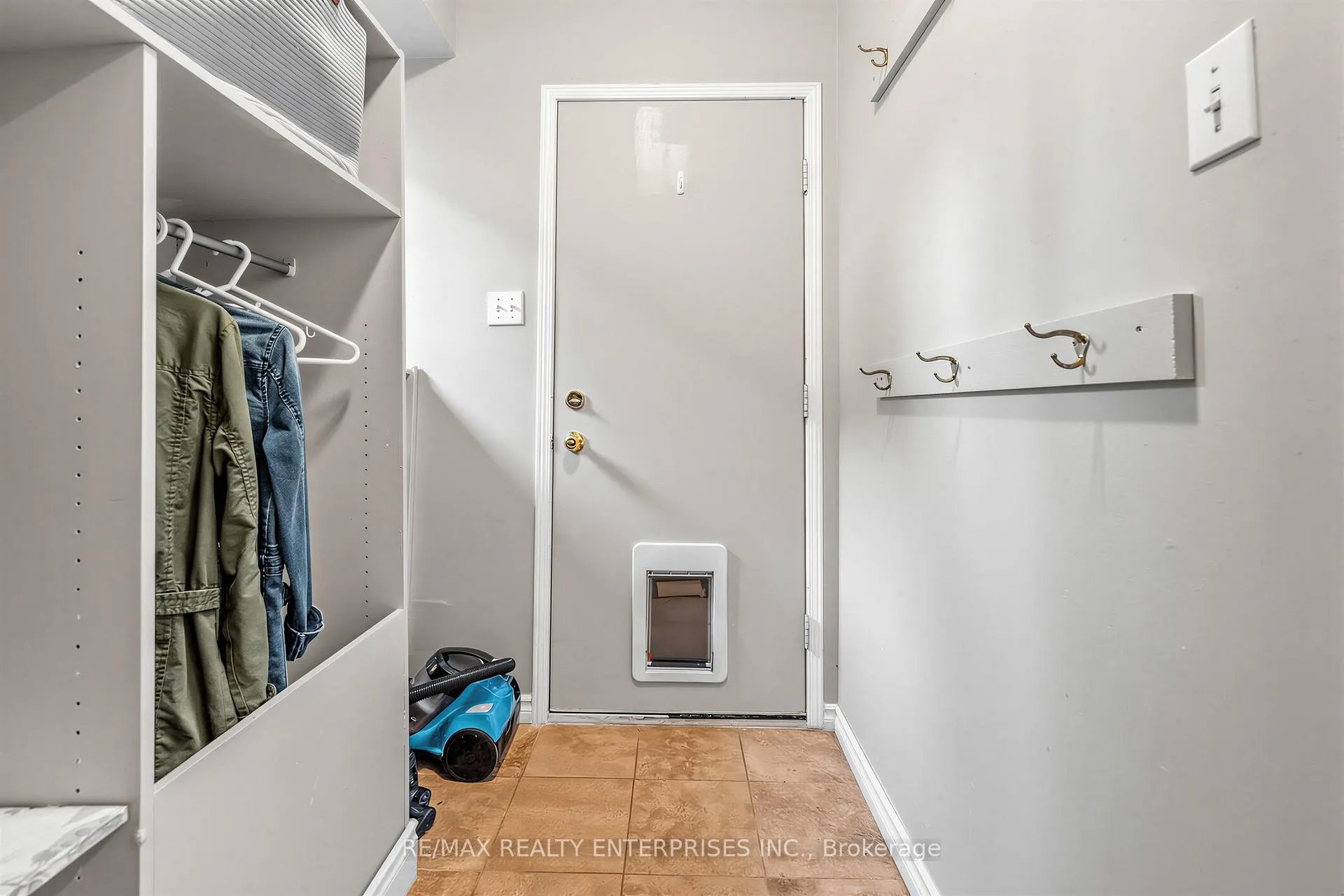 Photo 15 of 41 Killaloe Crescent, Halton Hills, Georgetown — HOMEH