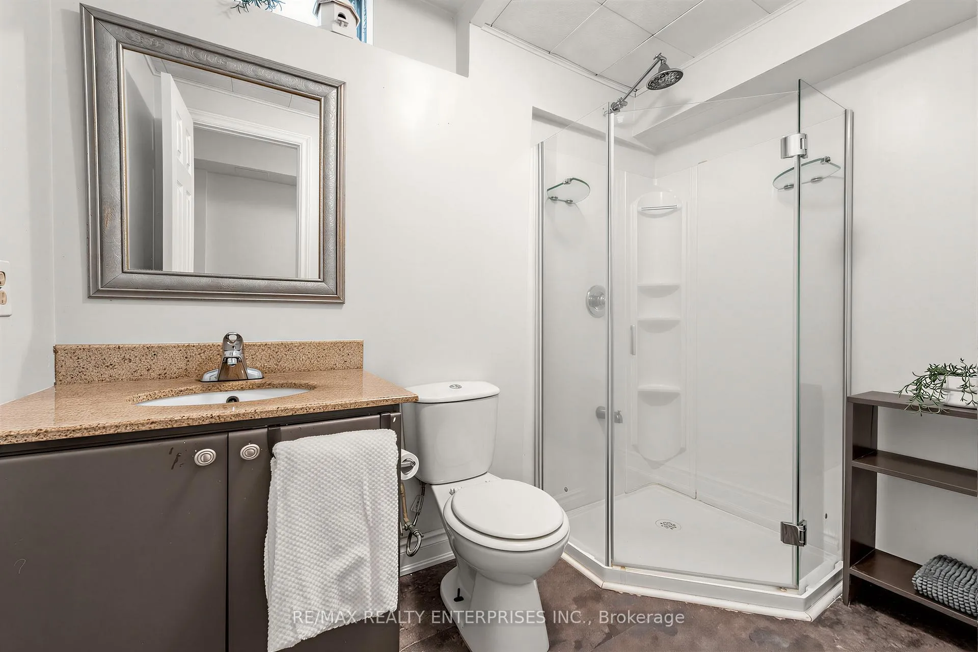 Photo 31 of 41 Killaloe Crescent, Halton Hills, Georgetown — HOMEH