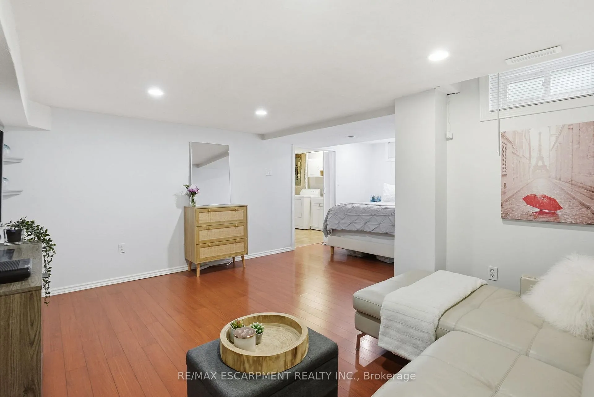 Photo 36 of 68 Dalton Crescent, Hamilton, Stoney Creek Mountain — HOMEH