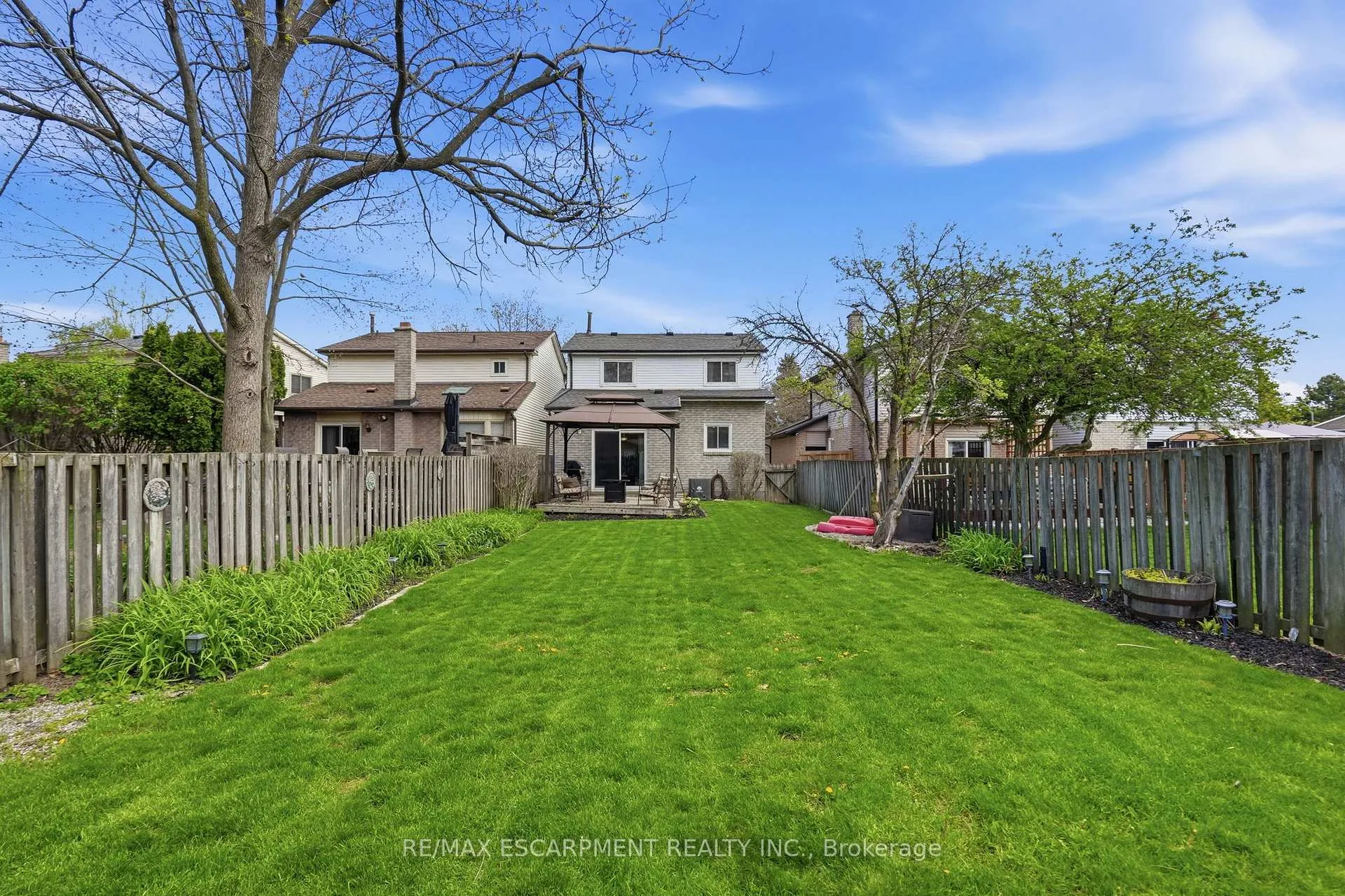 Photo 39 of 68 Dalton Crescent, Hamilton, Stoney Creek Mountain — HOMEH