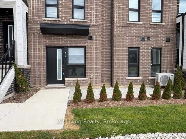 Photo 2 of 217 Burke Street, Hamilton, Waterdown — HOMEH