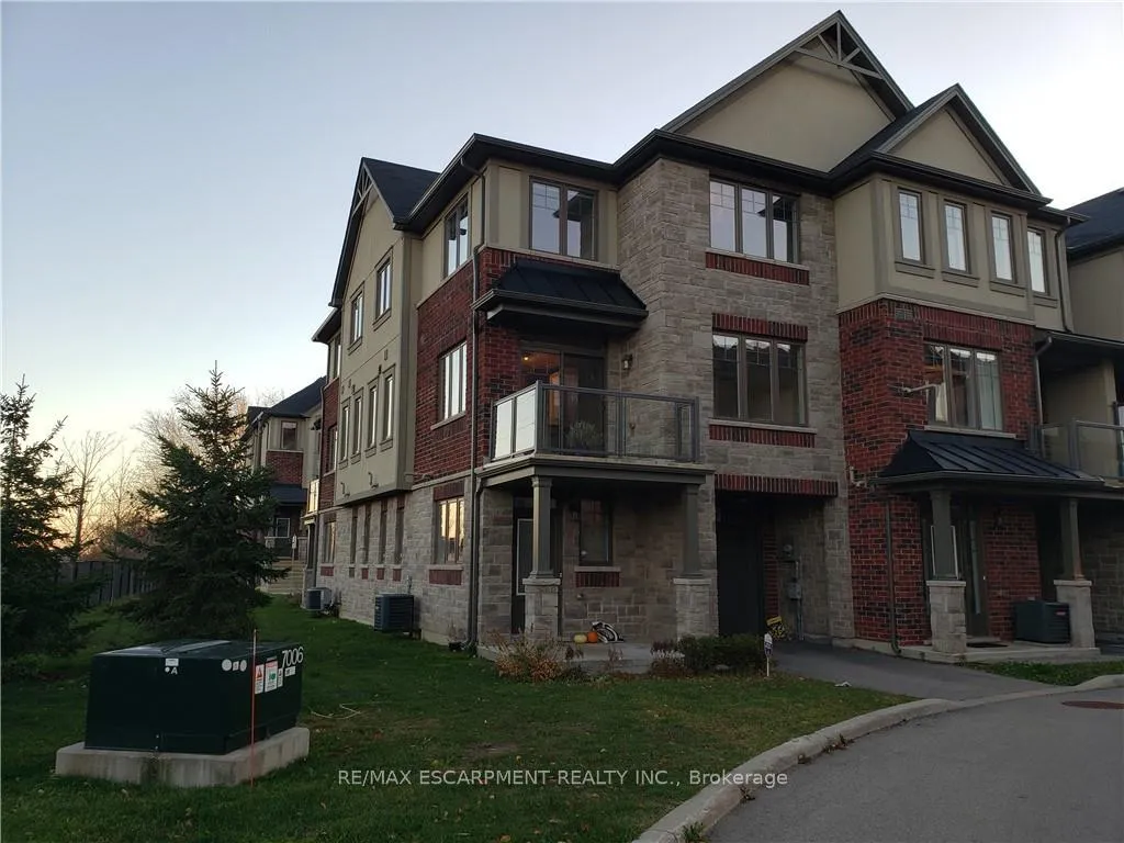 Photo 2 of Unit 38, 1169 Garner Road, Hamilton, Meadowlands — HOMEH