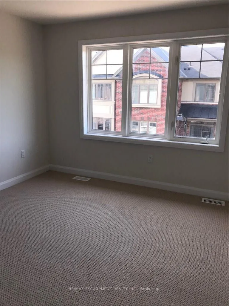 Photo 3 of Unit 38, 1169 Garner Road, Hamilton, Meadowlands — HOMEH