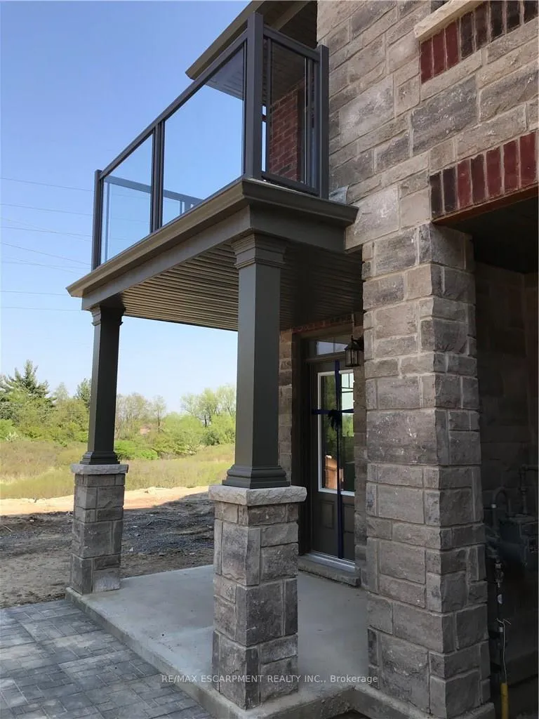 Photo 5 of Unit 38, 1169 Garner Road, Hamilton, Meadowlands — HOMEH