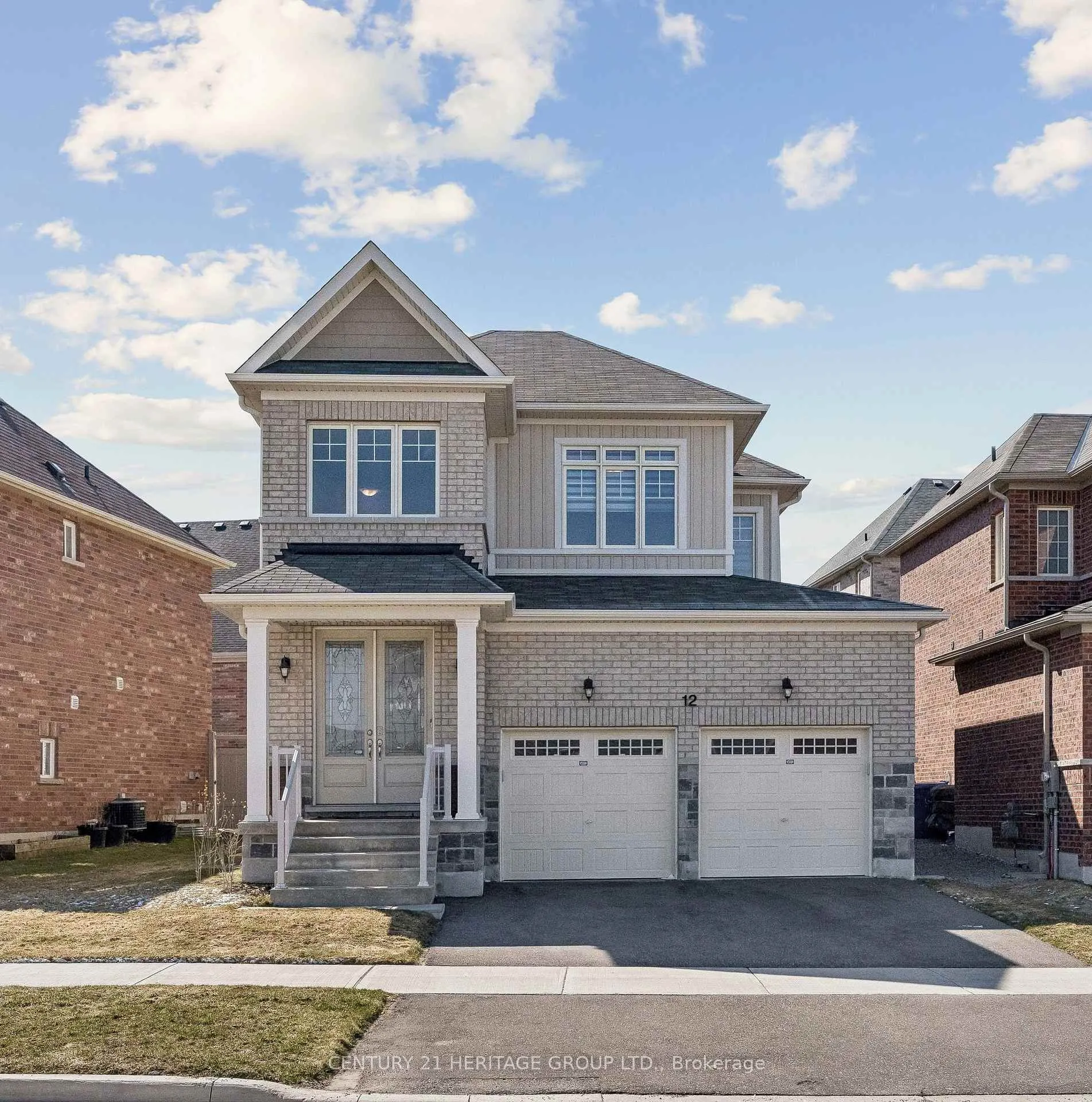 Photo 1 of 12 Terrell Avenue, Georgina, Keswick South — HOMEH