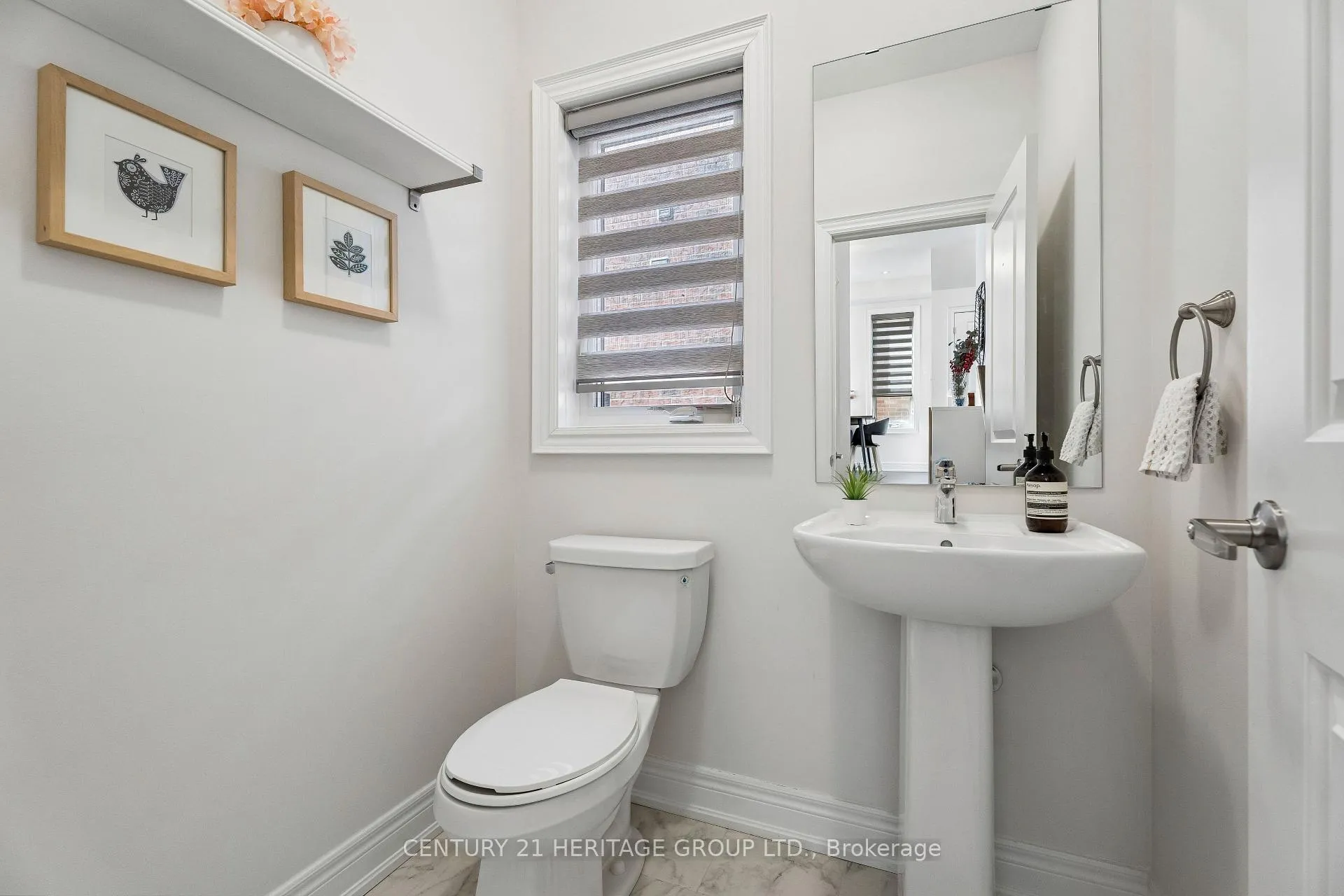Photo 14 of 12 Terrell Avenue, Georgina, Keswick South — HOMEH