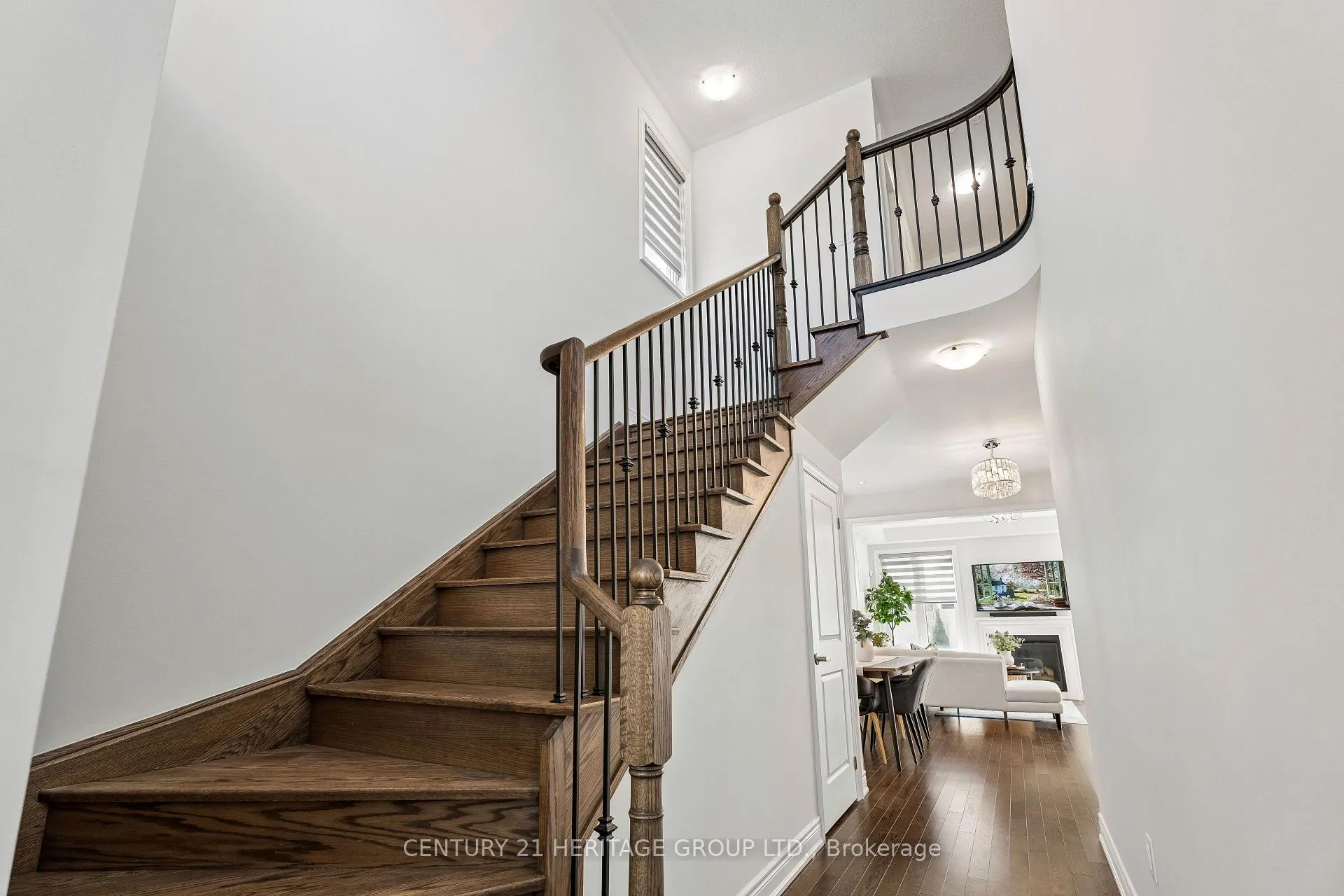 Photo 16 of 12 Terrell Avenue, Georgina, Keswick South — HOMEH
