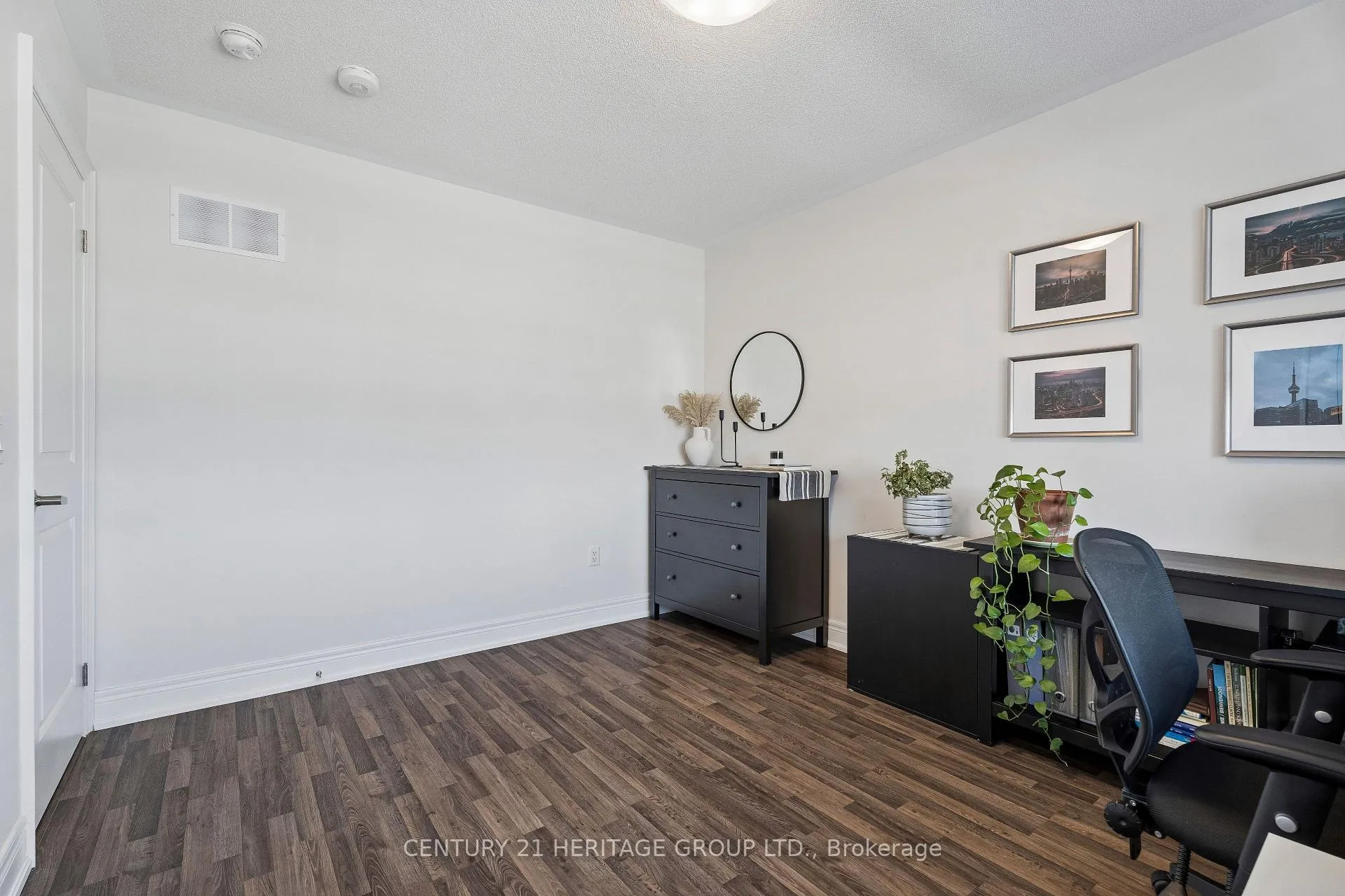 Photo 27 of 12 Terrell Avenue, Georgina, Keswick South — HOMEH