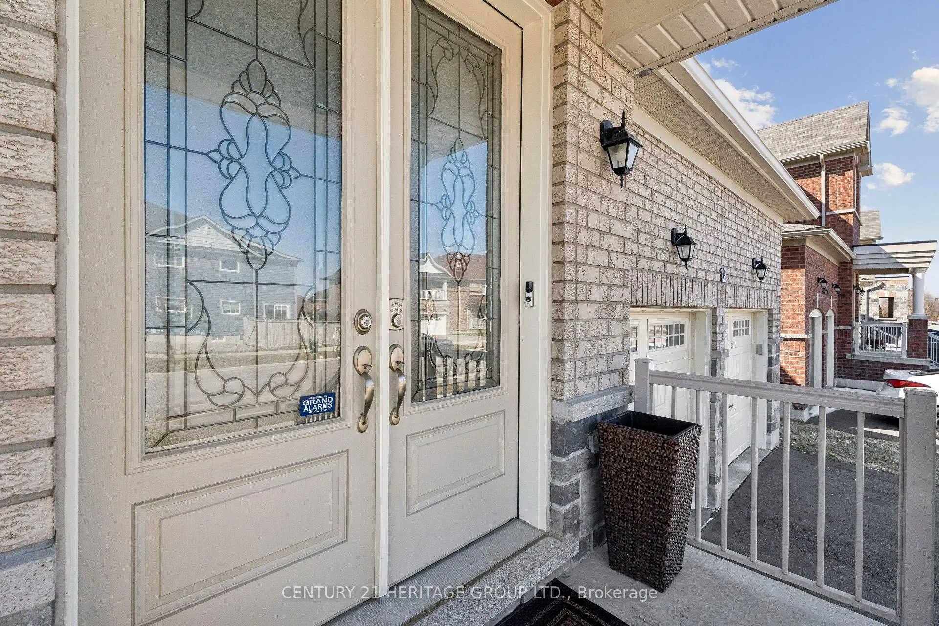 Photo 39 of 12 Terrell Avenue, Georgina, Keswick South — HOMEH