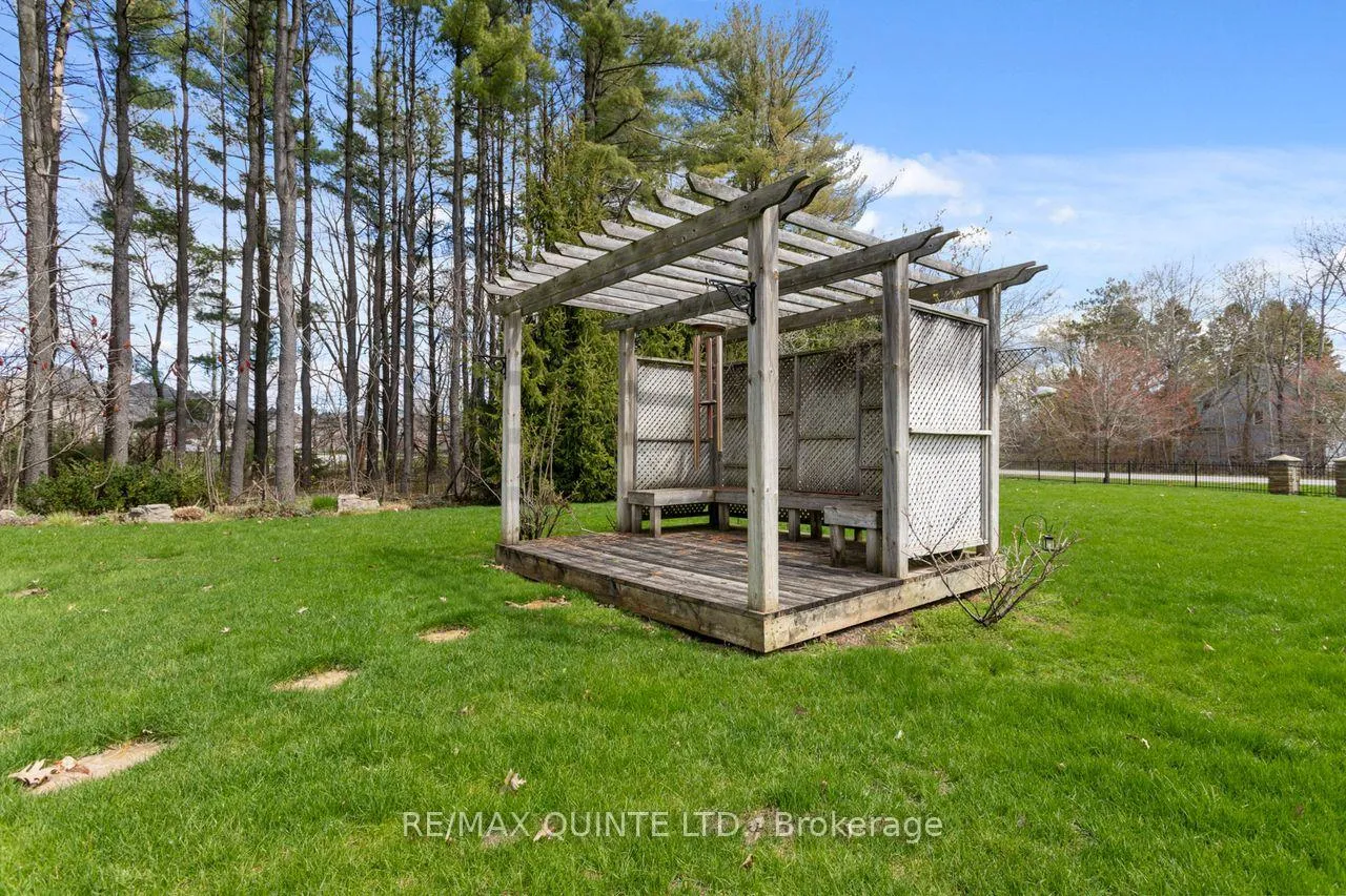 Photo 44 of 2 Treeview Avenue, Whitchurch-Stouffville, Ballantrae — HOMEH