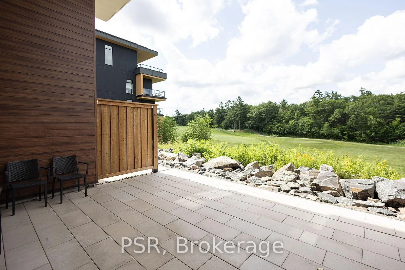 Photo 21 of Unit 108, 100 Carrick Trail, Gravenhurst, Muskoka (S) — HOMEH