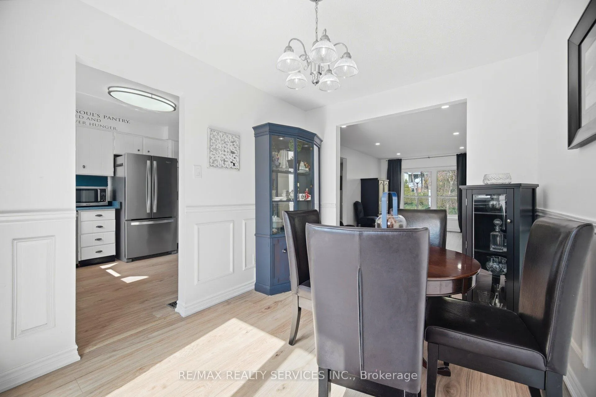 Photo 7 of Unit 1, 2218 Upper Middle Road, Burlington, Brant Hills — HOMEH