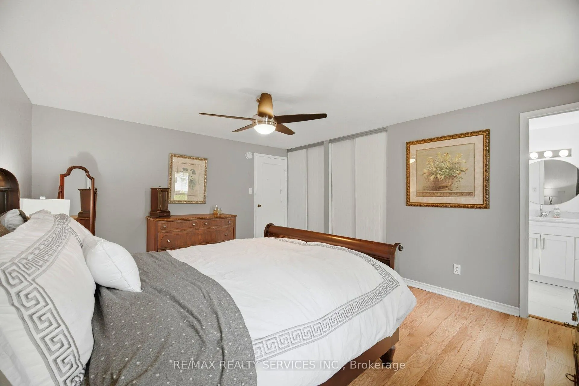 Photo 9 of Unit 1, 2218 Upper Middle Road, Burlington, Brant Hills — HOMEH