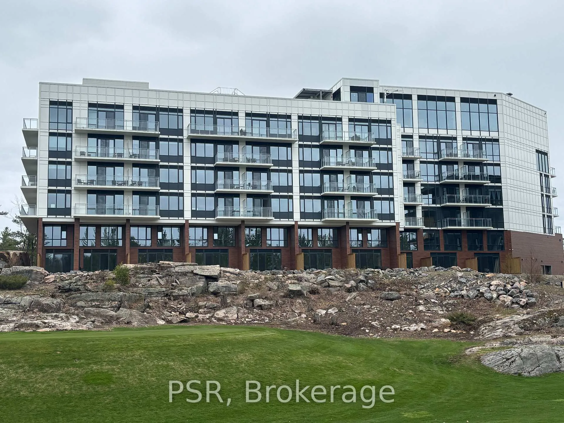 Photo 16 of Unit 607, 100 Carrick Trail, Gravenhurst, Muskoka (S) — HOMEH