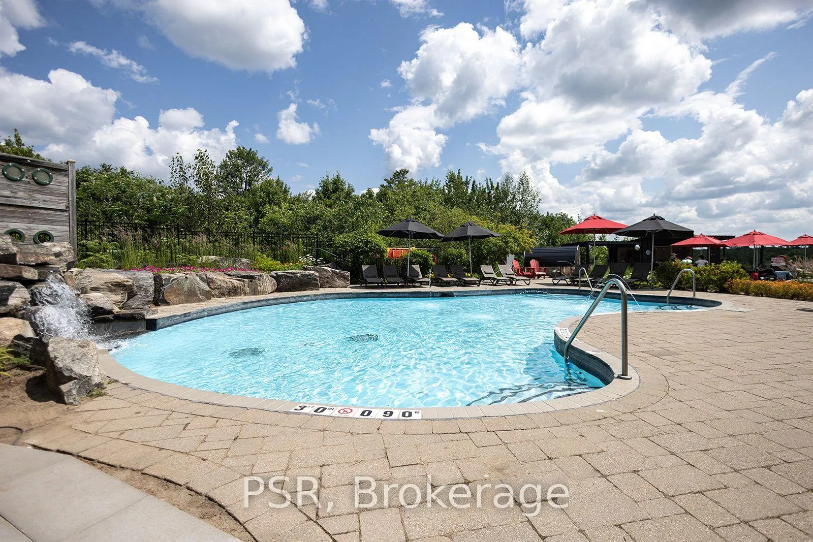 Photo 17 of Unit 607, 100 Carrick Trail, Gravenhurst, Muskoka (S) — HOMEH