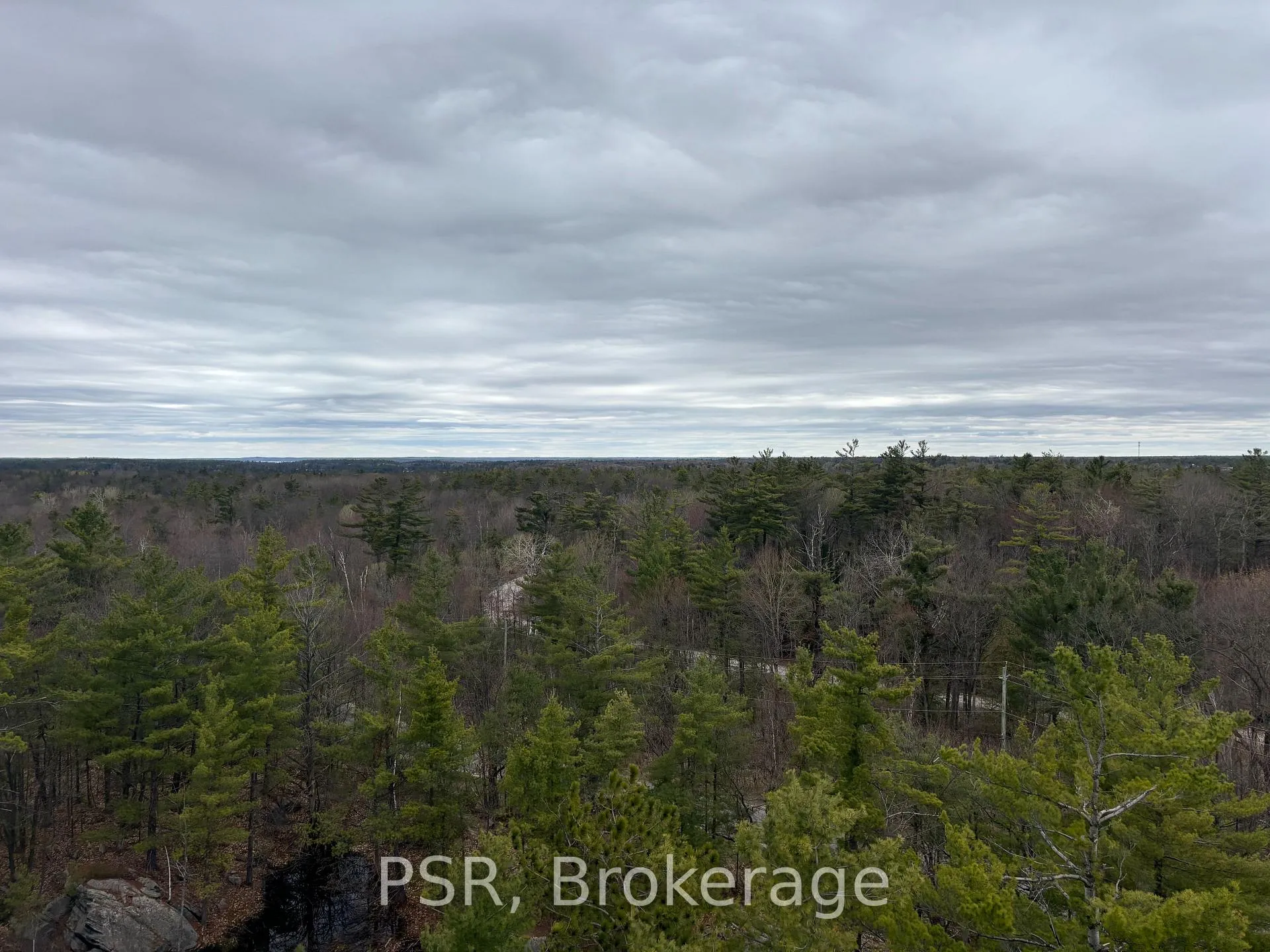 Photo 3 of Unit 612, 100 Carrick Trail, Gravenhurst, Muskoka (S) — HOMEH