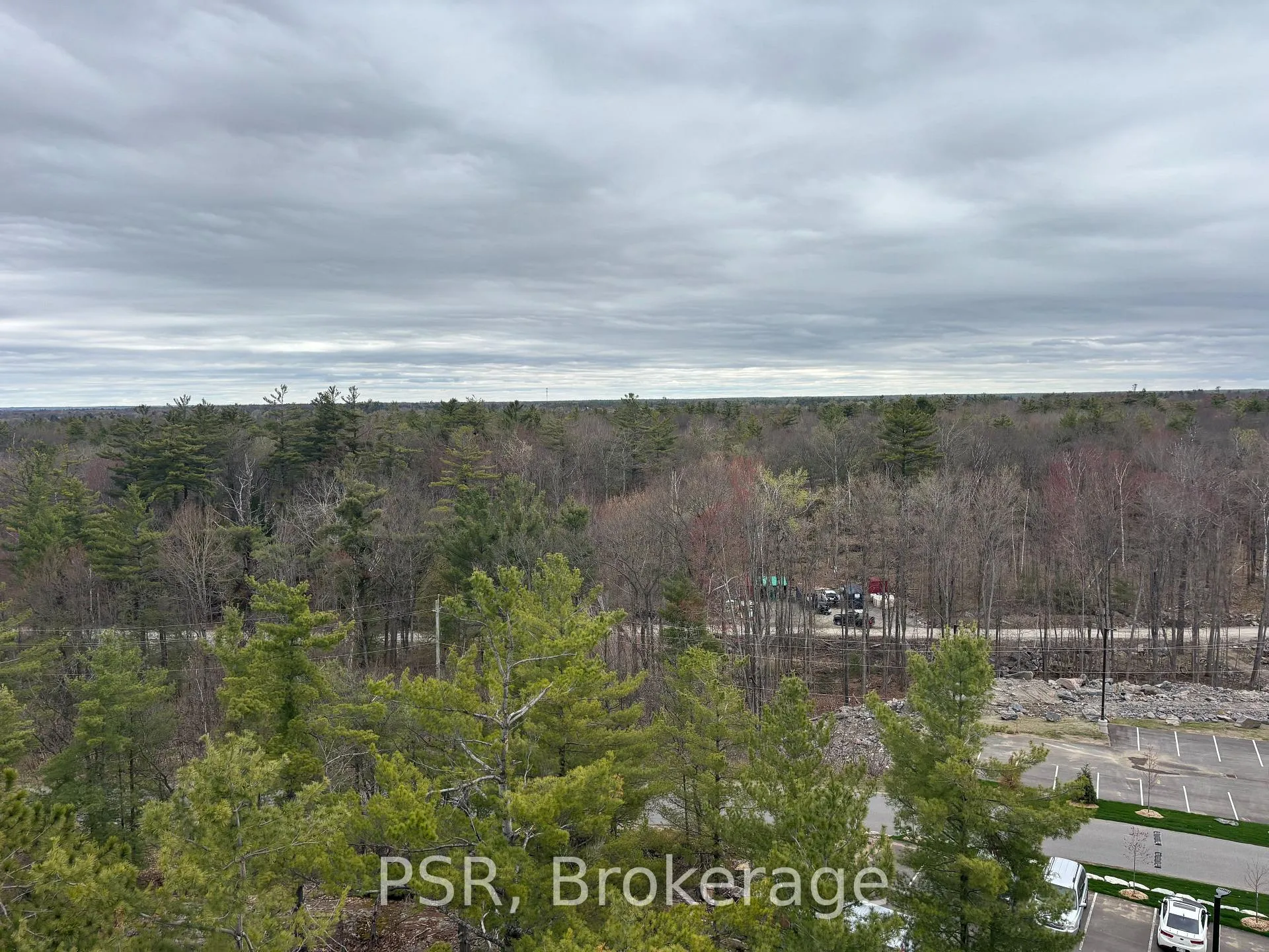 Photo 4 of Unit 612, 100 Carrick Trail, Gravenhurst, Muskoka (S) — HOMEH