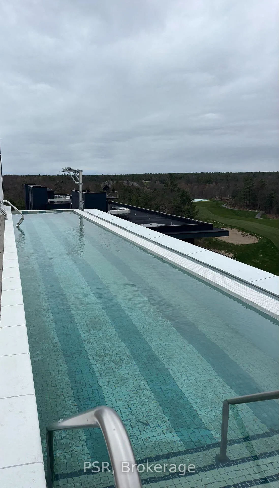 Photo 5 of Unit 612, 100 Carrick Trail, Gravenhurst, Muskoka (S) — HOMEH