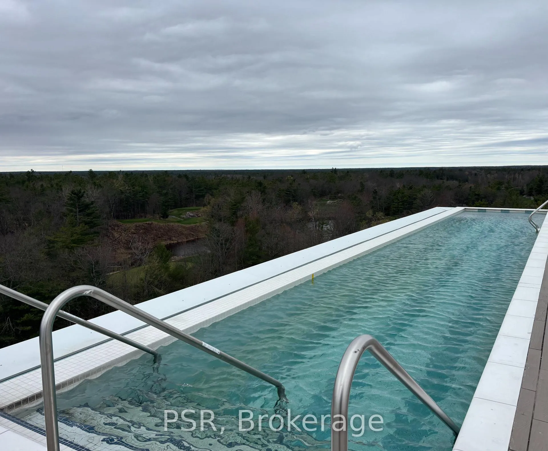 Photo 6 of Unit 612, 100 Carrick Trail, Gravenhurst, Muskoka (S) — HOMEH