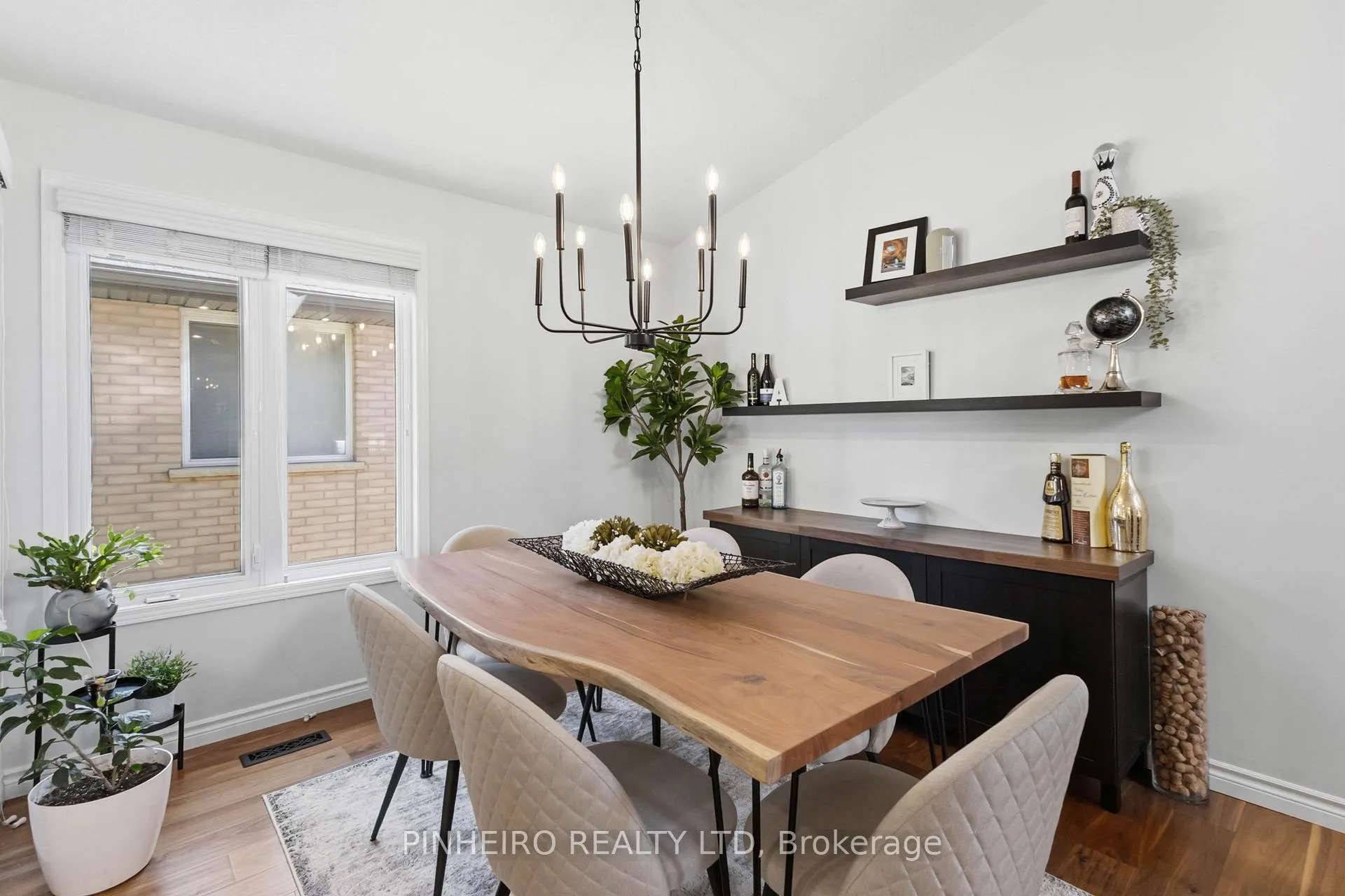 Photo 18 of 61 Kingsbridge Street, London, East I — HOMEH