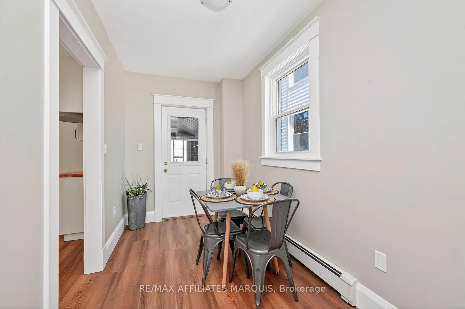Photo 17 of 58 William Street W, Smiths Falls — HOMEH