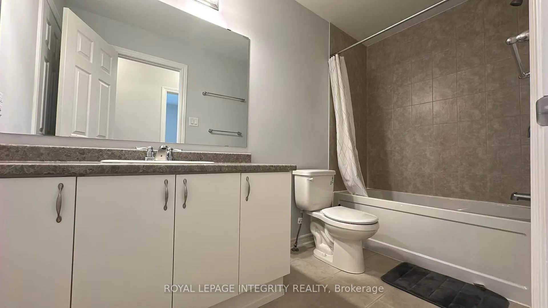 Photo 8 of 123 Anthracite Private, Ottawa, Barrhaven - Heritage Park — HOMEH