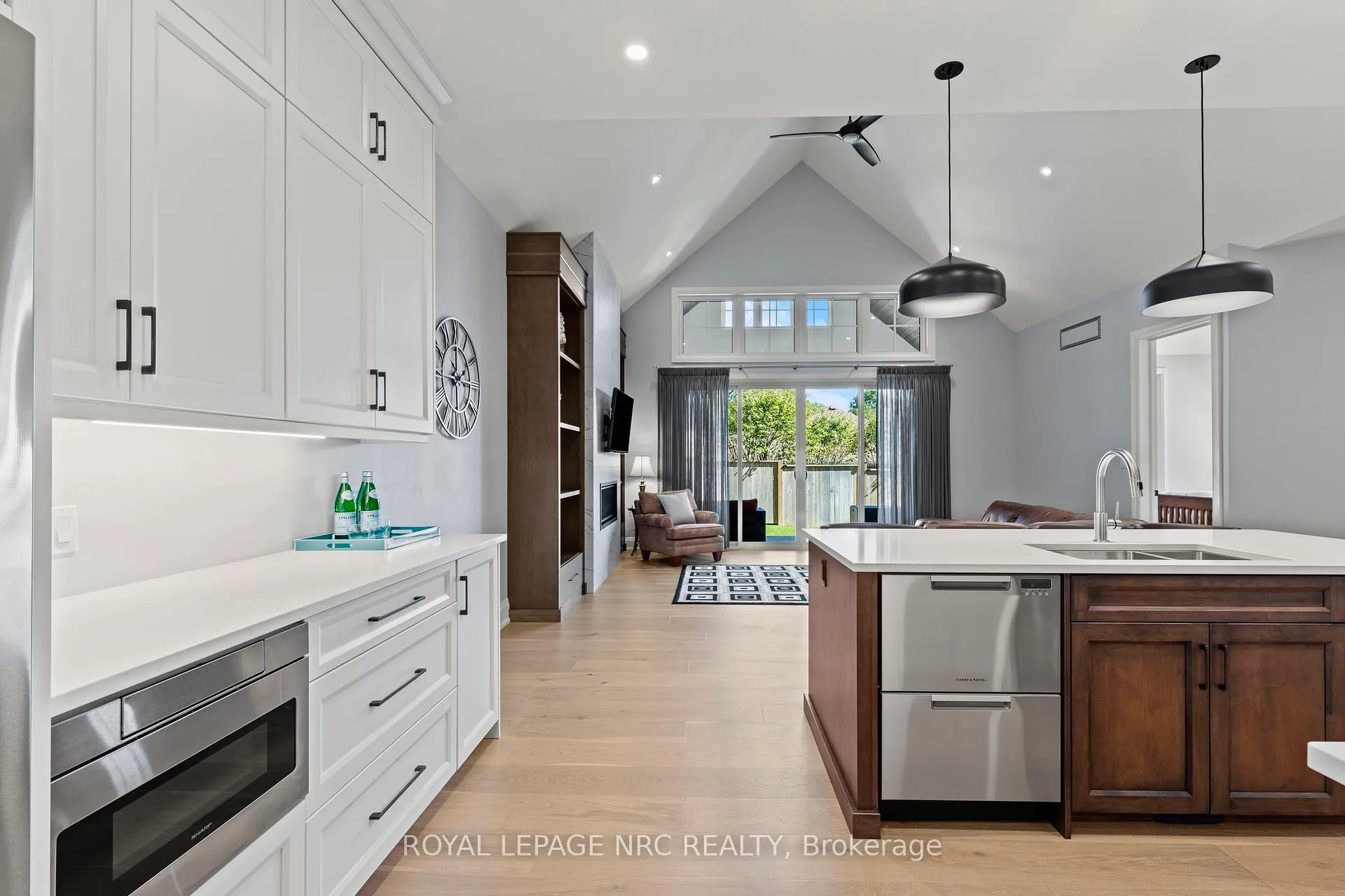 Photo 10 of Unit 7, 190 Canboro Road, Pelham, Fonthill — HOMEH