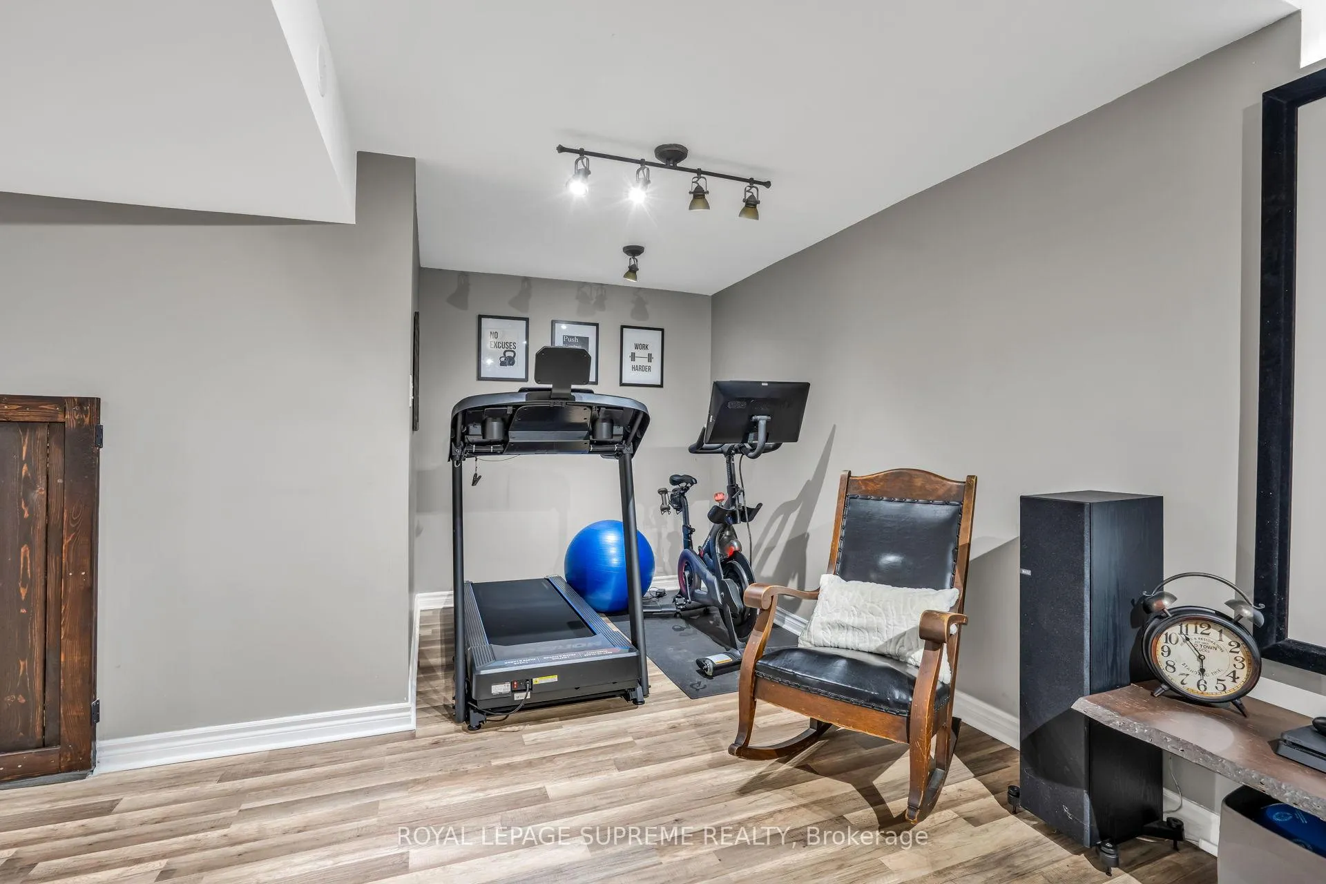 Photo 43 of 1063 Barclay Circle, Milton, Beaty — HOMEH