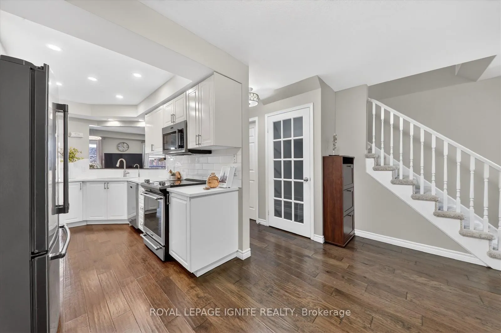Photo 9 of Unit 17, 174 Highbury Drive, Hamilton, Stoney Creek Mountain — HOMEH