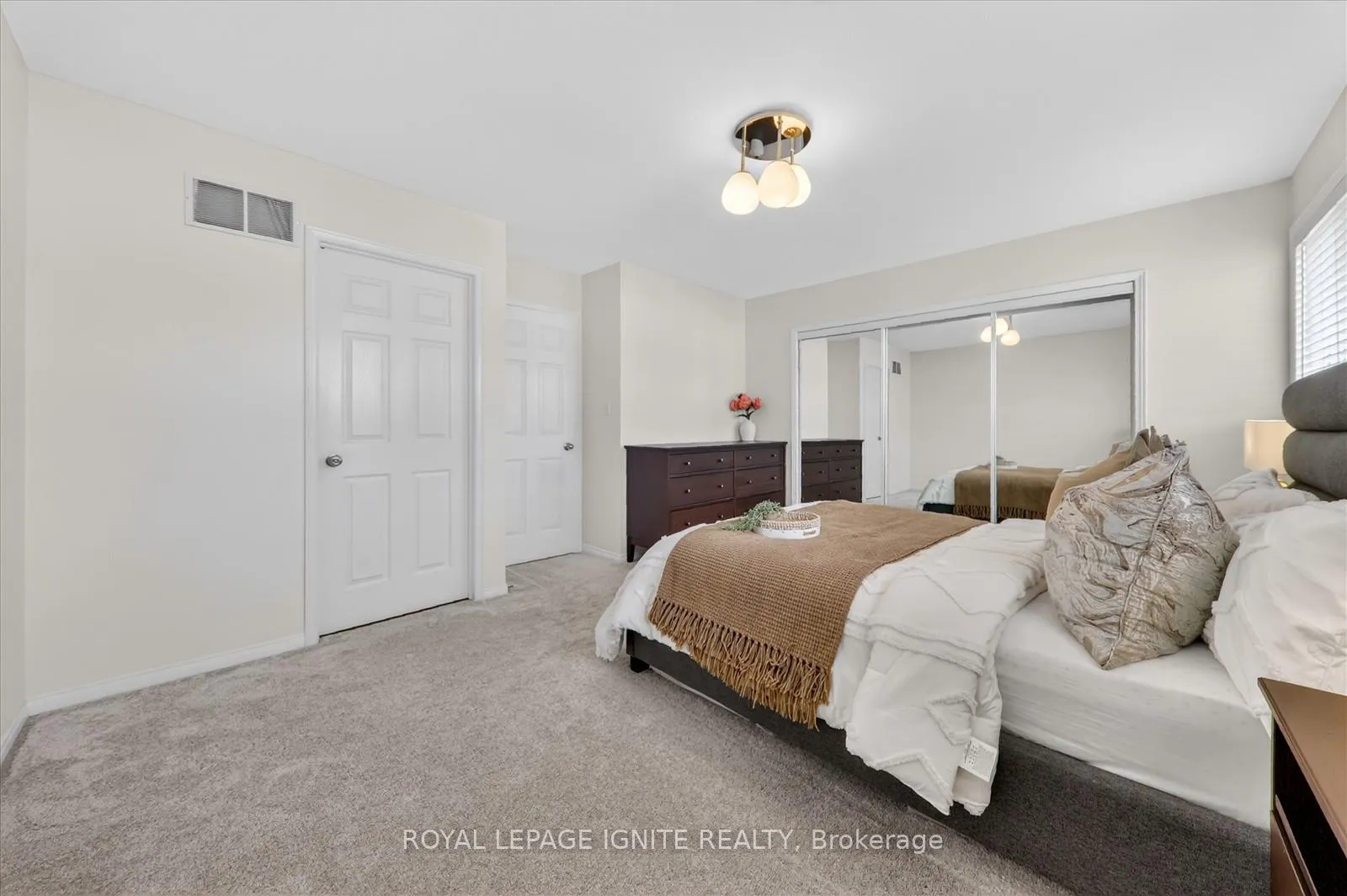 Photo 30 of Unit 17, 174 Highbury Drive, Hamilton, Stoney Creek Mountain — HOMEH