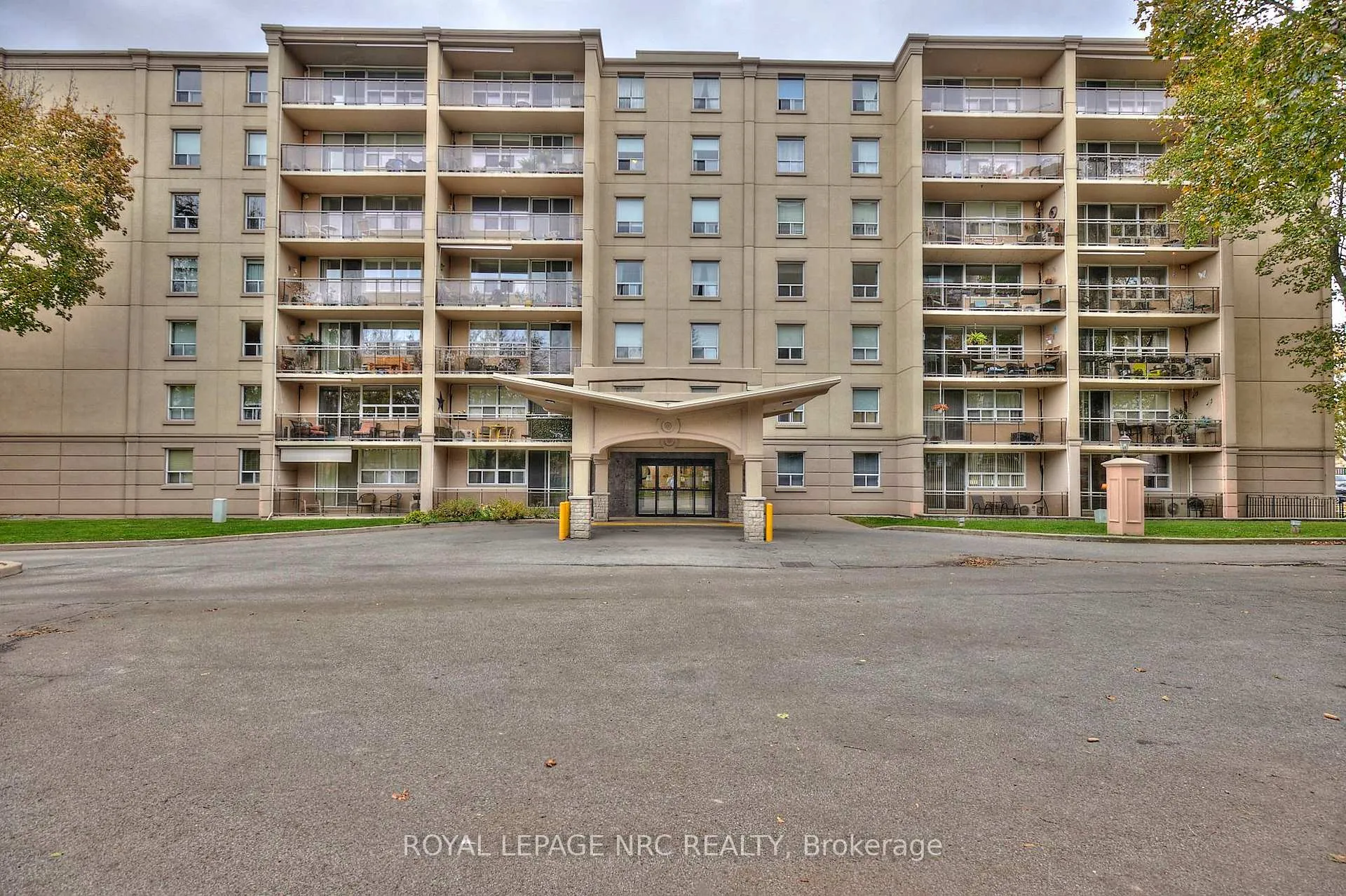 Photo 22 of Unit 101, 6390 Huggins Street, Niagara Falls, Stamford — HOMEH