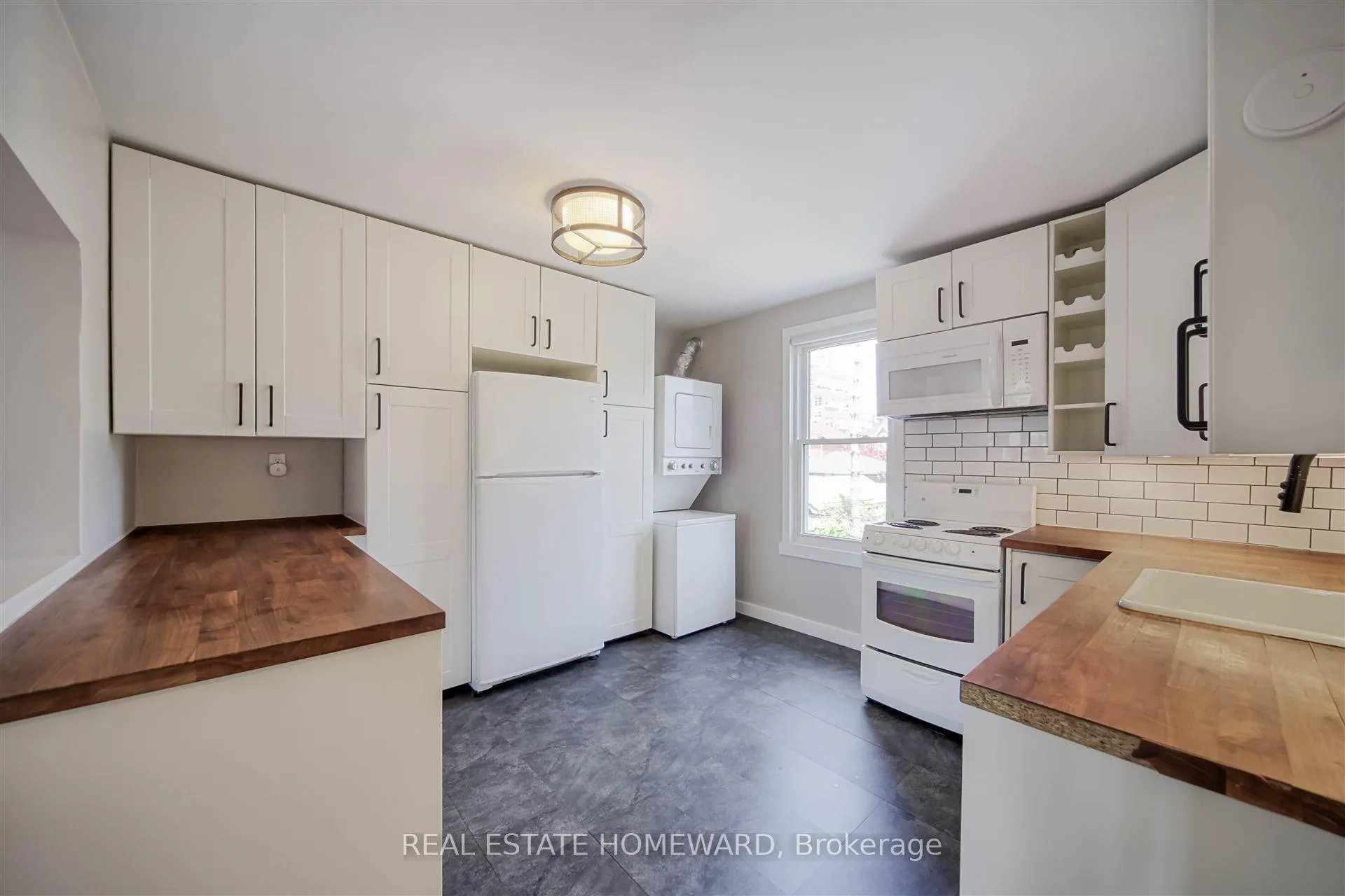 Photo 3 of 307 Old Weston Road, Toronto, Weston-Pellam Park — HOMEH
