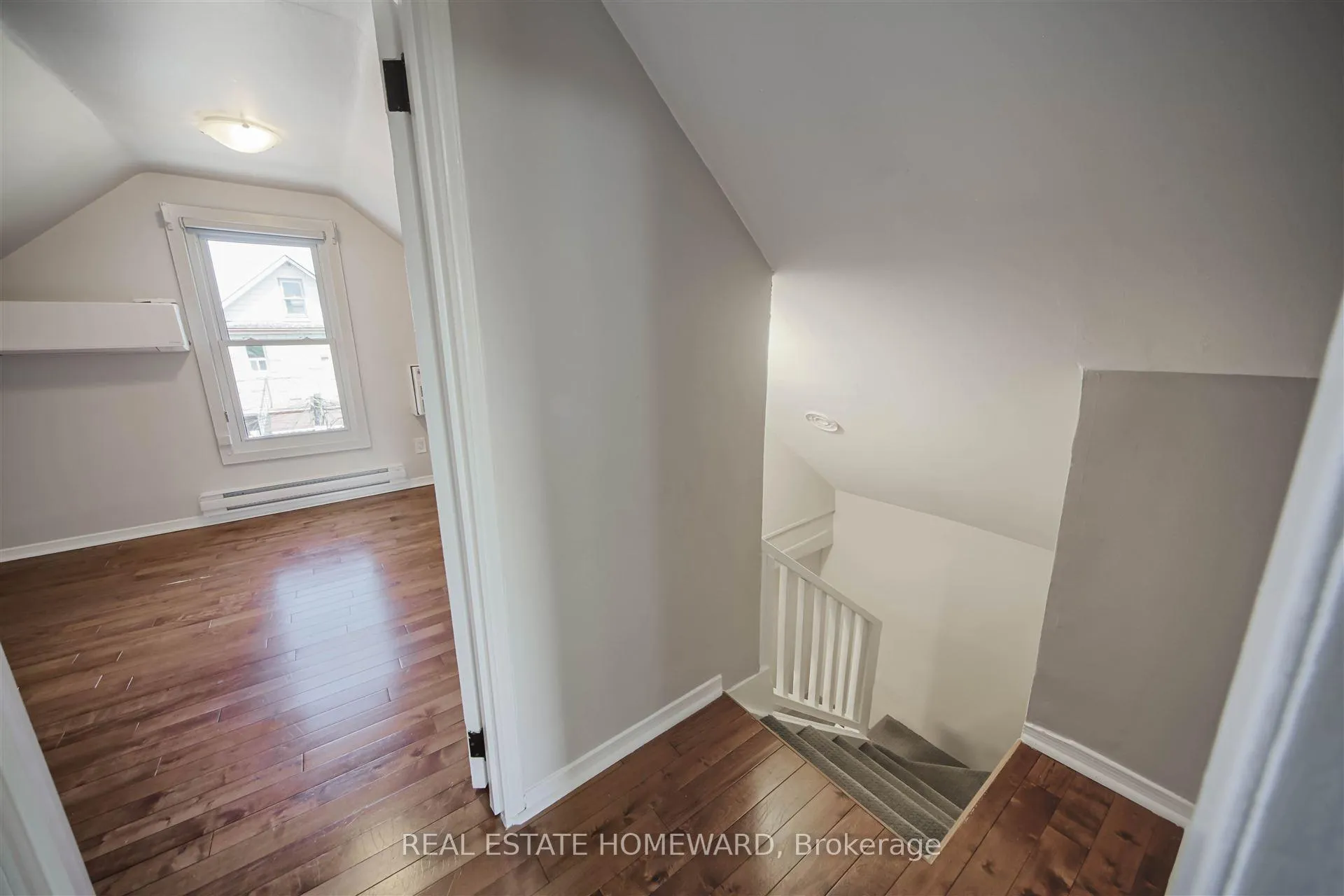 Photo 9 of 307 Old Weston Road, Toronto, Weston-Pellam Park — HOMEH