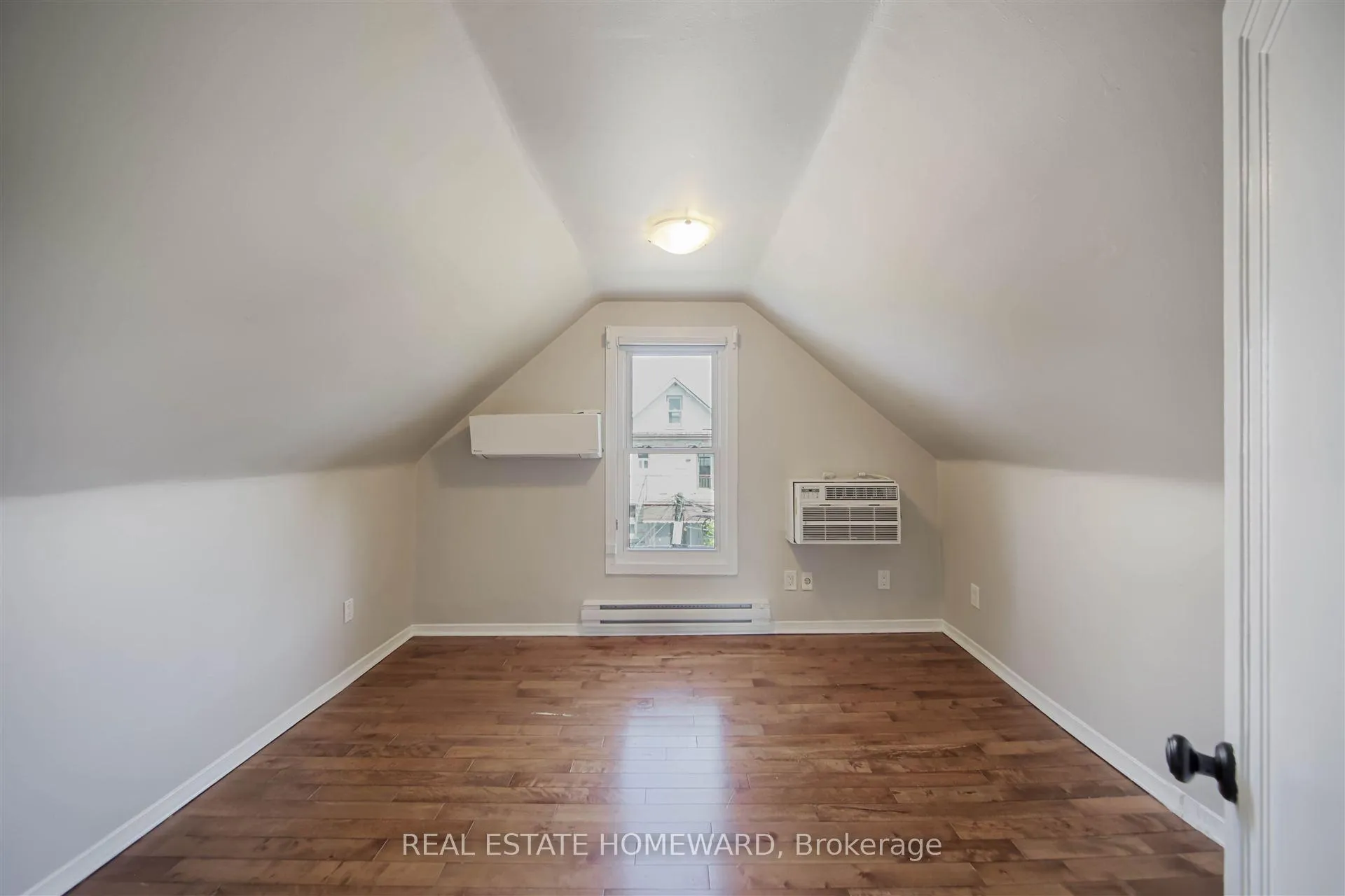Photo 12 of 307 Old Weston Road, Toronto, Weston-Pellam Park — HOMEH