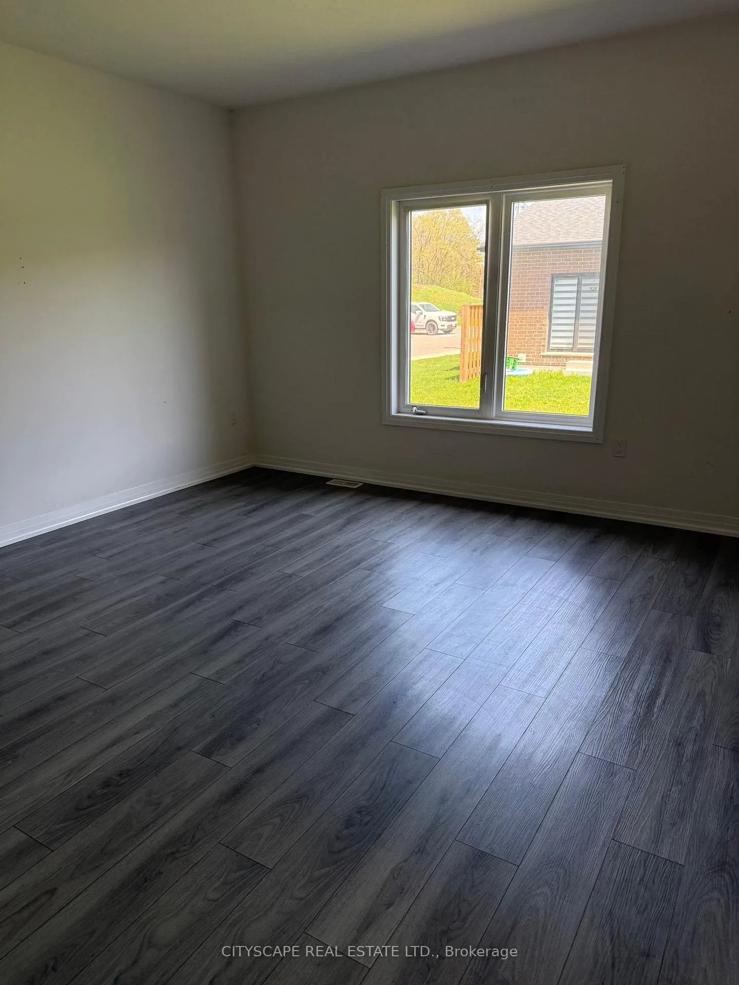 Photo 3 of Unit 28, 550 Grey Street, Brantford — HOMEH