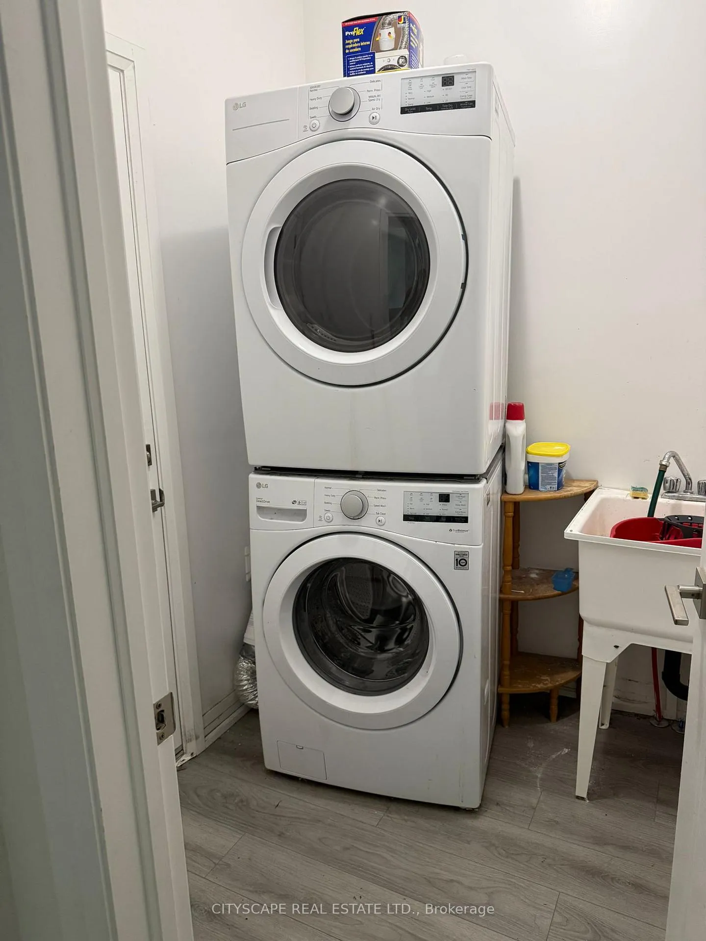 Photo 9 of Unit 28, 550 Grey Street, Brantford — HOMEH
