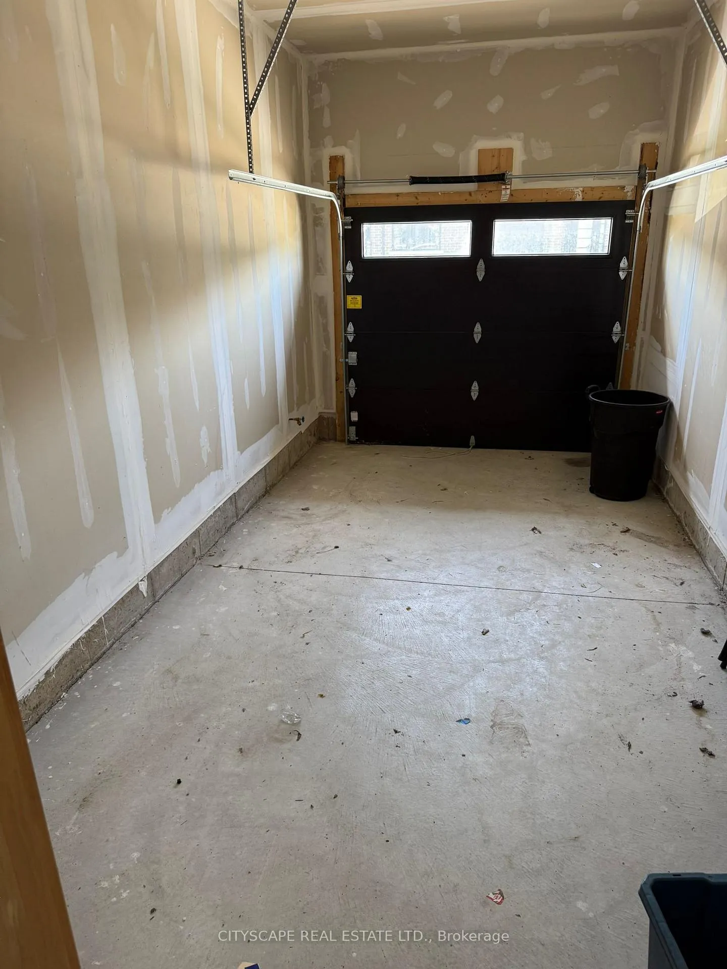 Photo 11 of Unit 28, 550 Grey Street, Brantford — HOMEH