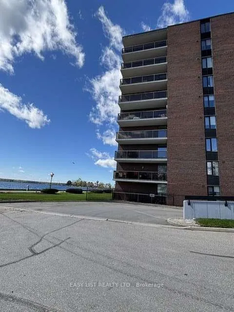 Photo 18 of Unit 808, 55 Water Street E, Brockville — HOMEH