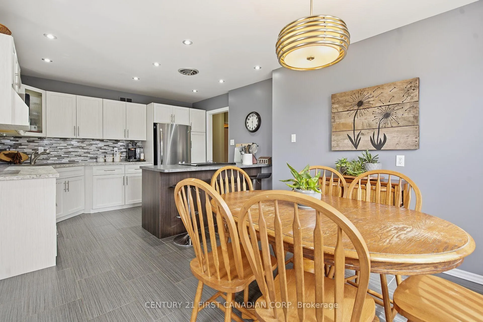 Photo 12 of 87 Grieve Place, London, South Y — HOMEH