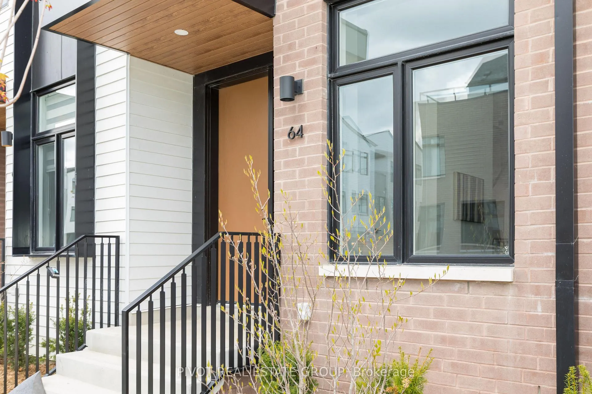 Front of Unit 64, 35 Lou Parsons Way