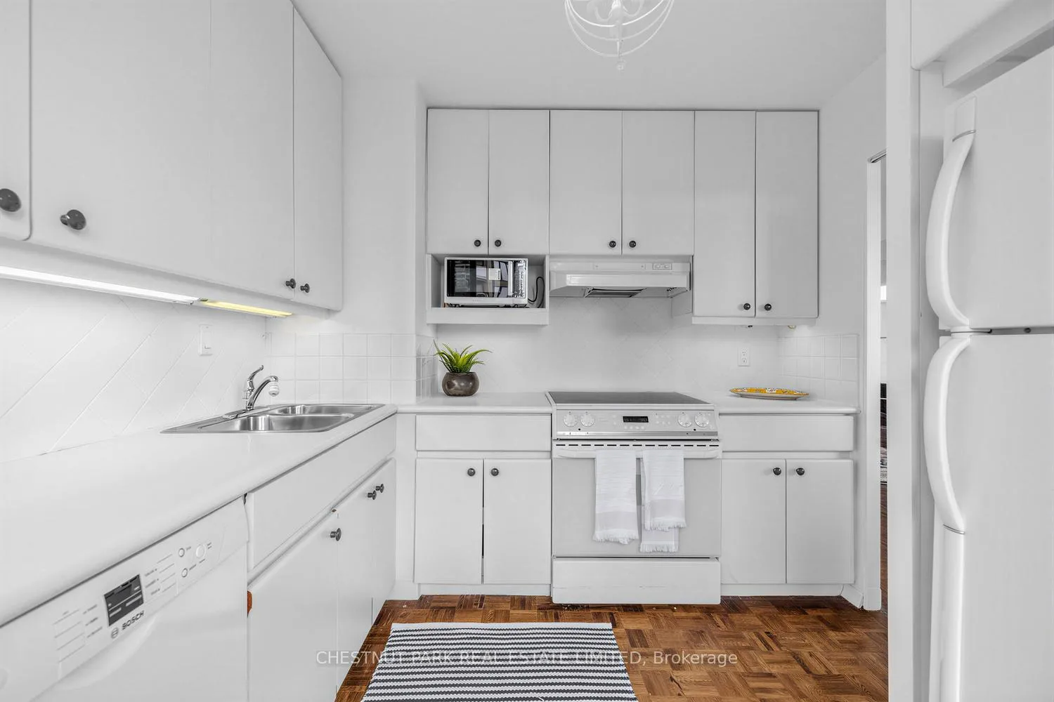 Photo 20 of Unit 506, 10 Avoca Avenue, Toronto, Rosedale-Moore Park — HOMEH