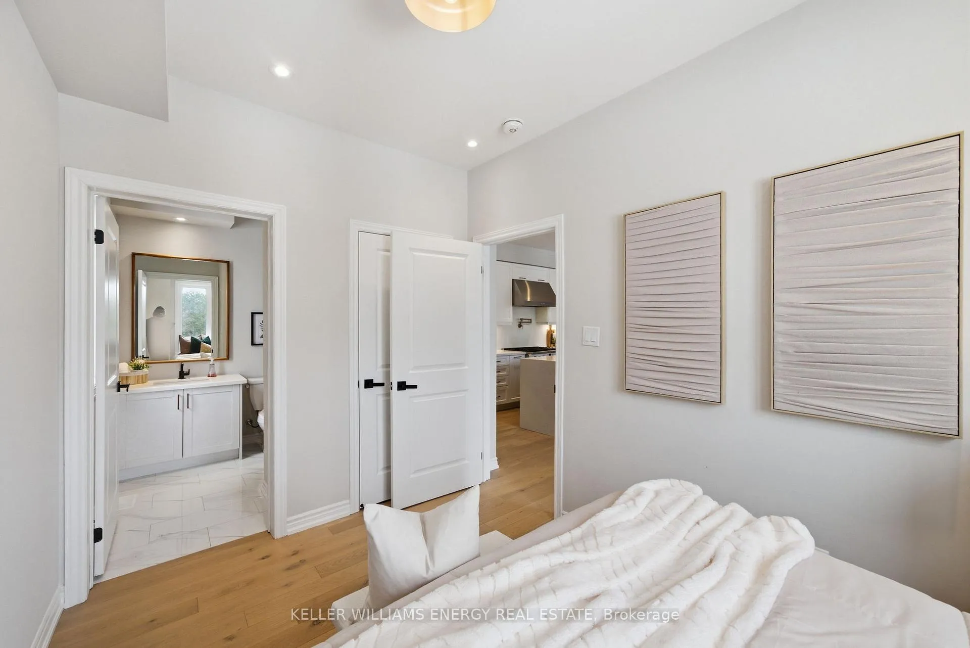 Photo 19 of 44 Priory Drive, Whitby, Rural Whitby — HOMEH