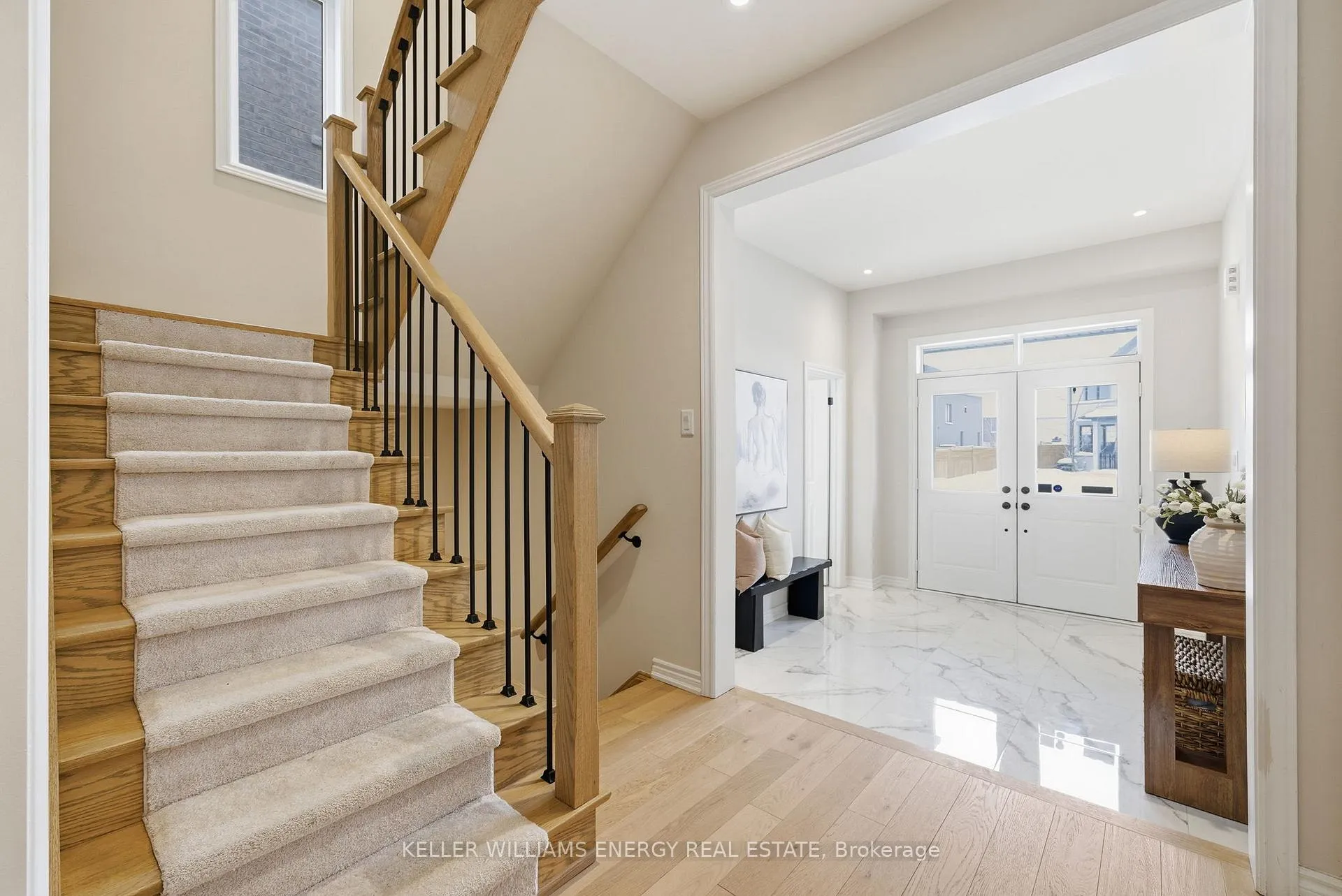 Photo 27 of 44 Priory Drive, Whitby, Rural Whitby — HOMEH